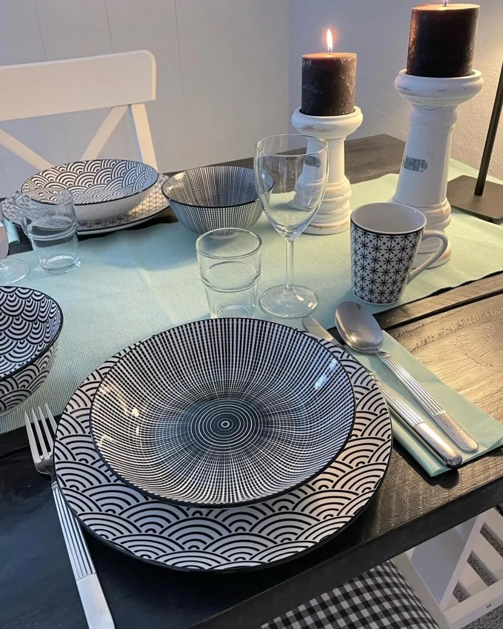 Dining area in Friesen-Lodge Ferienwohnungen