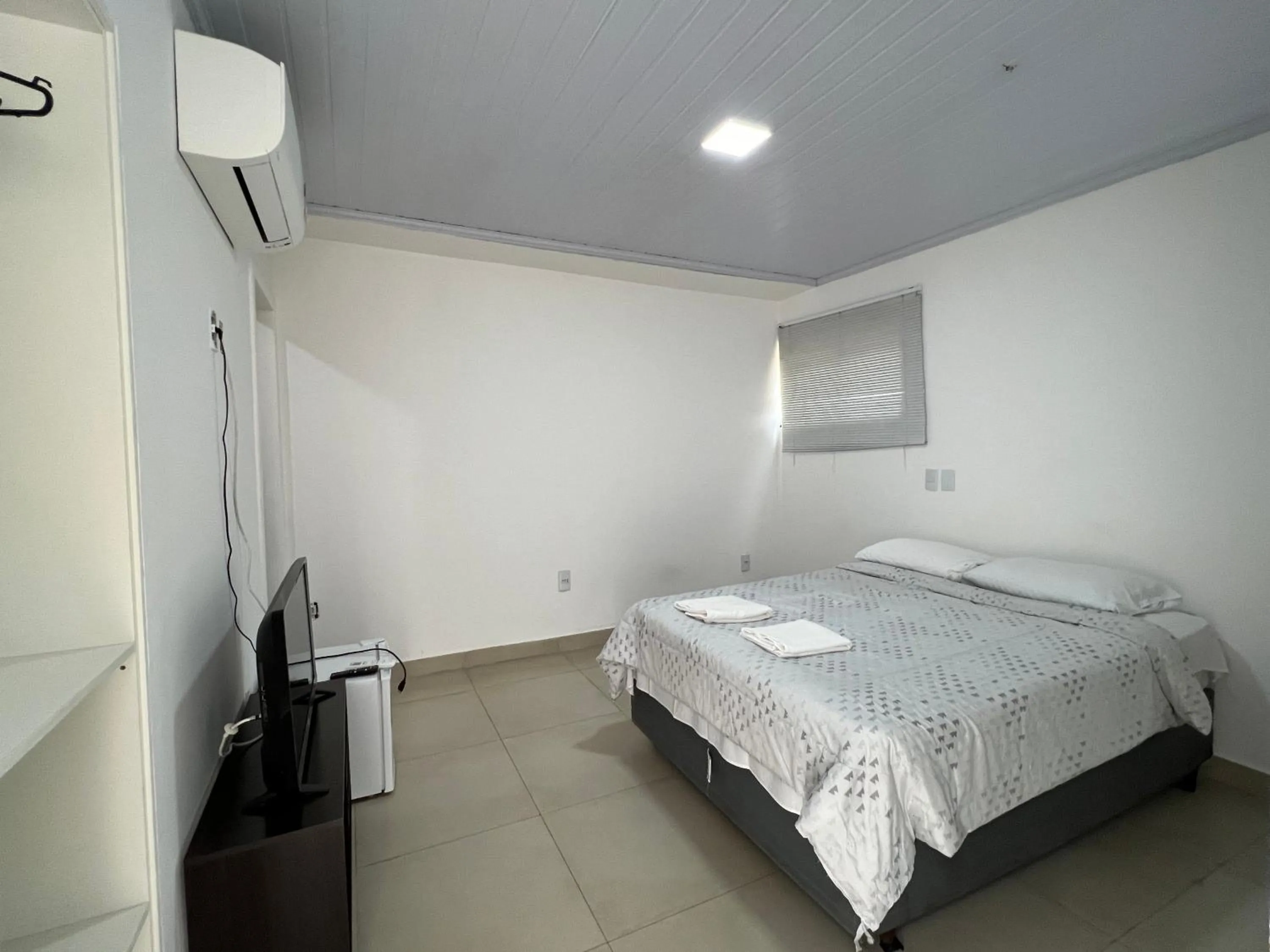 Photo of the whole room, Bed in Hotel Brasília - centro