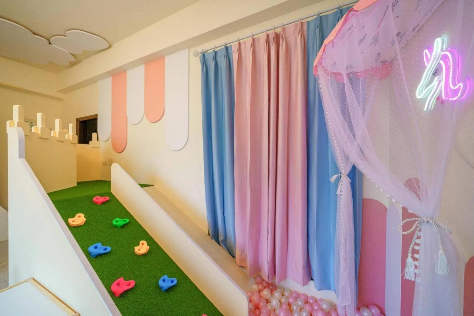 Sunlight Forest Homestay