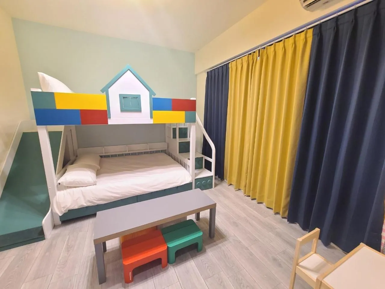 bunk bed, Bed in Sunlight Forest Homestay