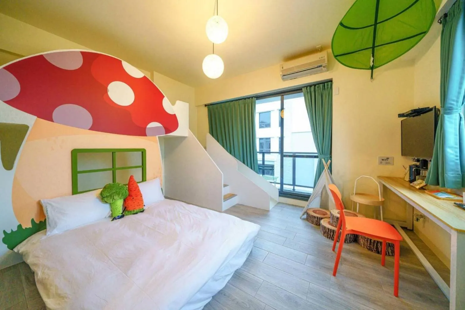 Bed in Sunlight Forest Homestay