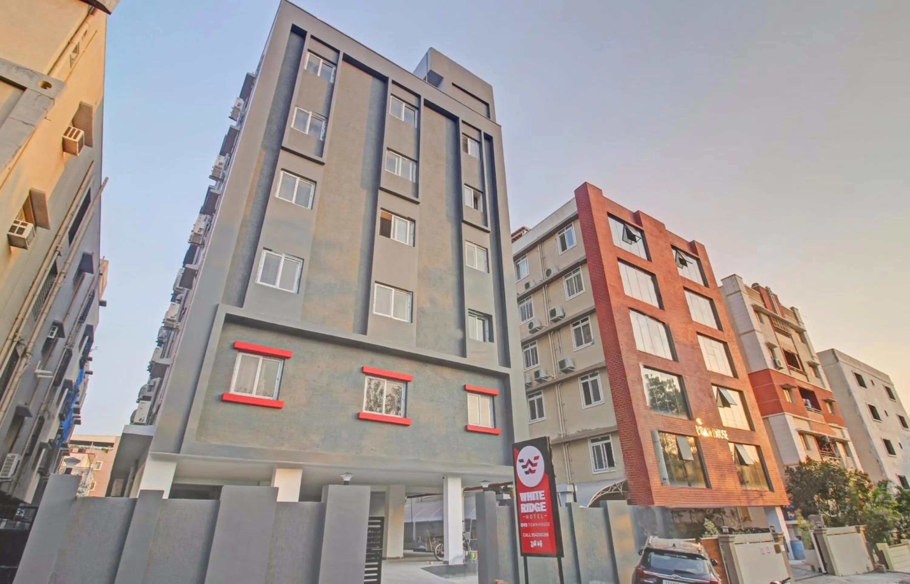 Facade/entrance in Townhouse Whiteridge Gachibowli Near AIG Hospital