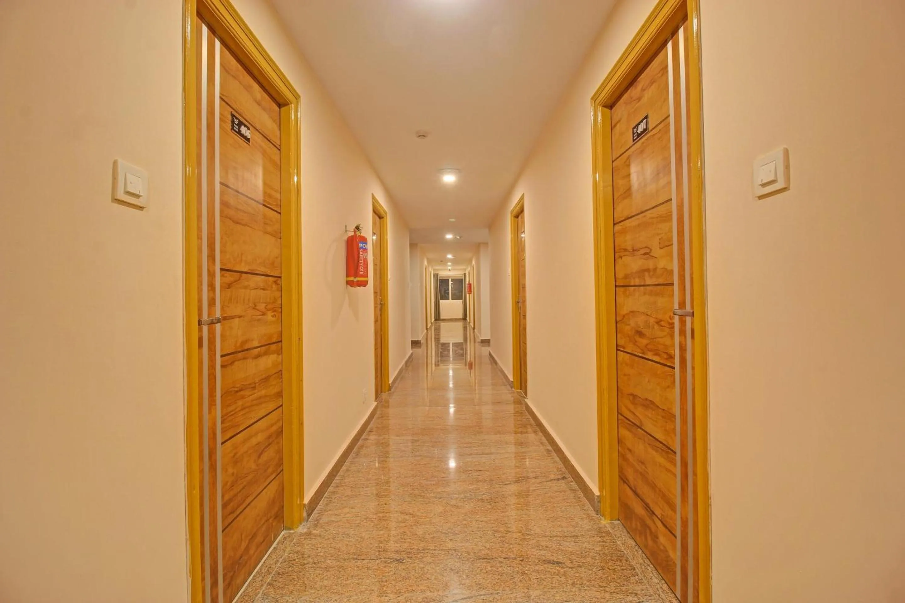 Lobby or reception in Townhouse Whiteridge Gachibowli Near AIG Hospital