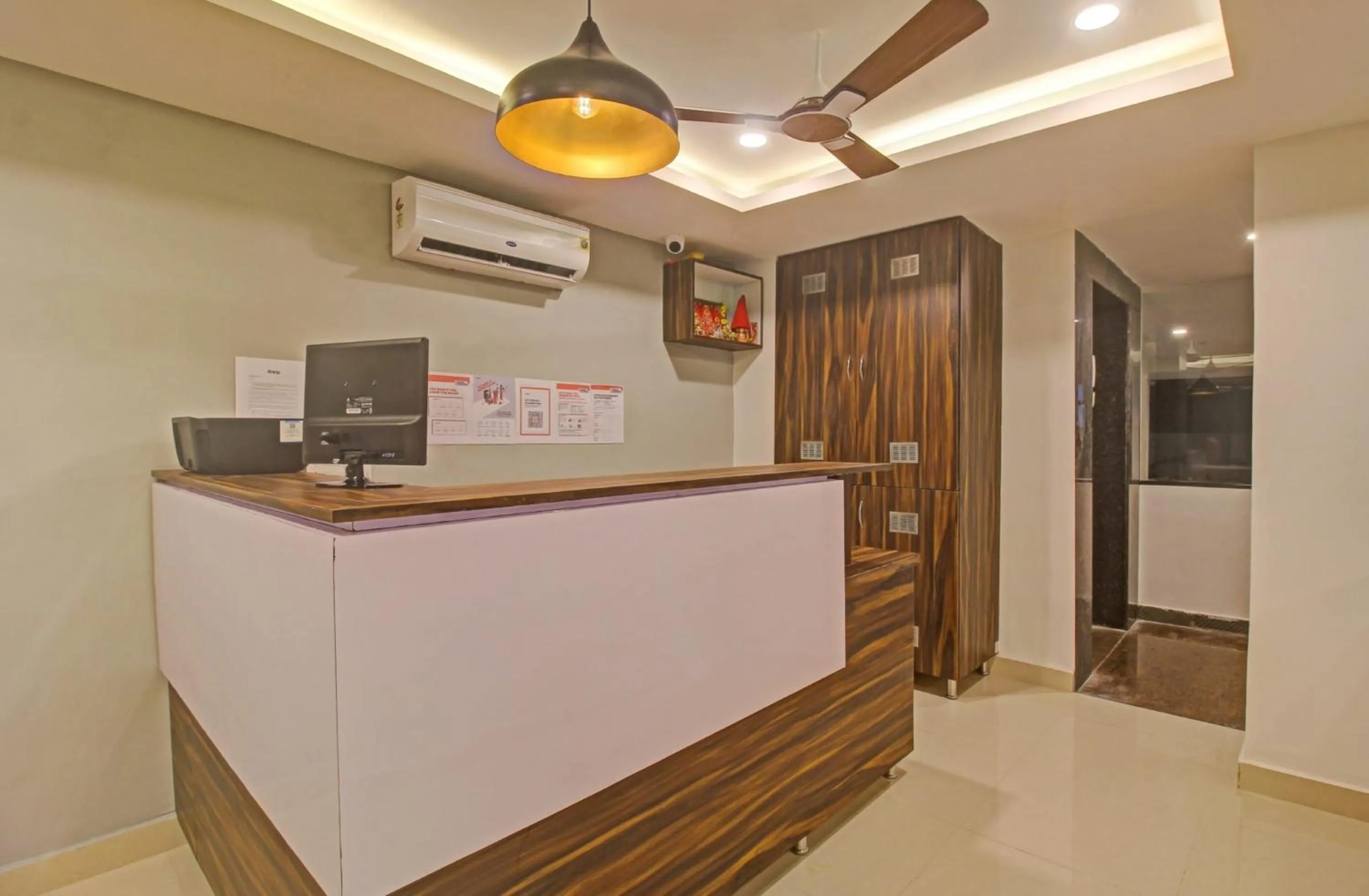 Lobby or reception in Townhouse Whiteridge Gachibowli Near AIG Hospital