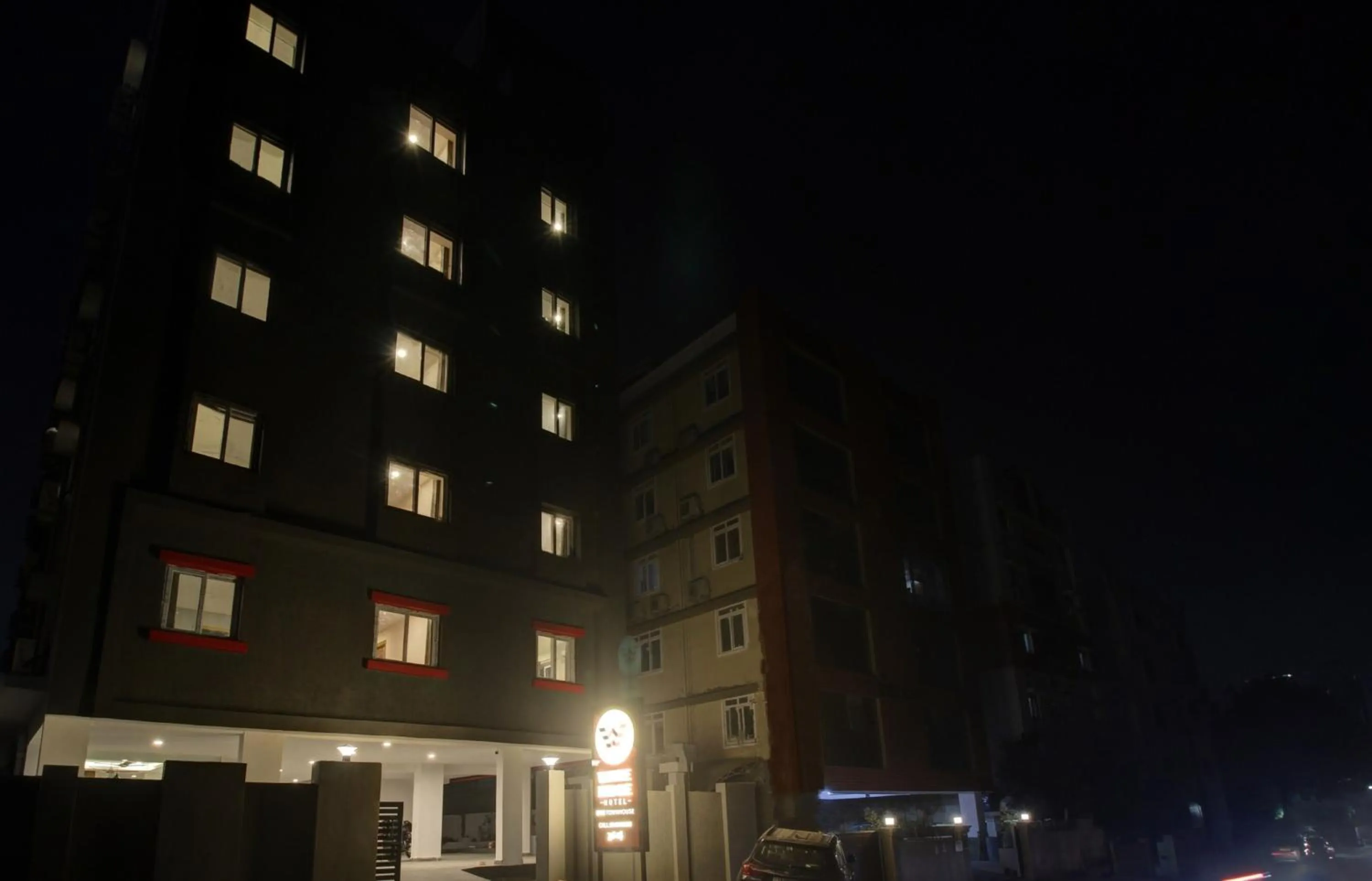 Facade/entrance in Townhouse Whiteridge Gachibowli Near AIG Hospital