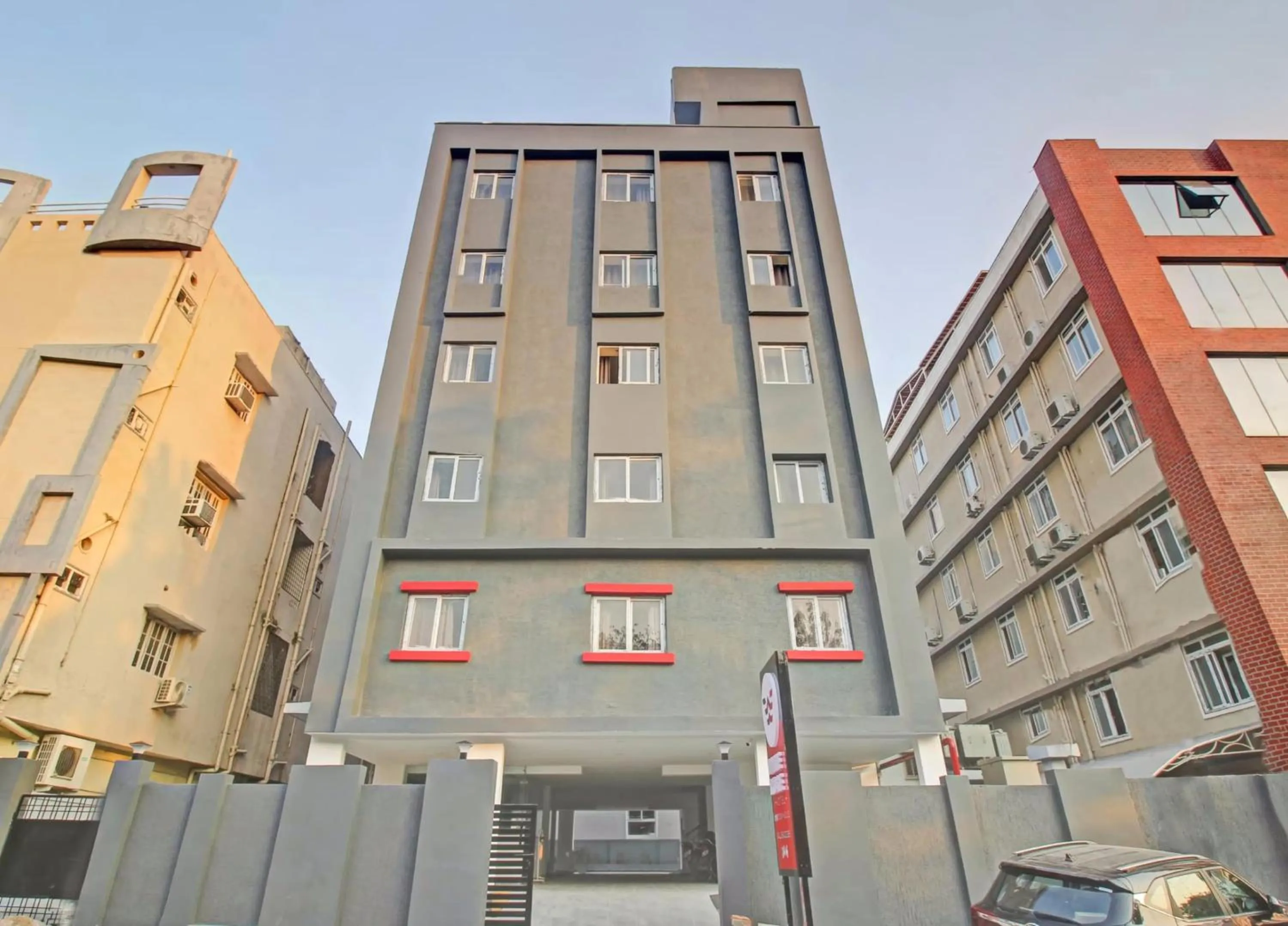 Facade/entrance in Townhouse Whiteridge Gachibowli Near AIG Hospital