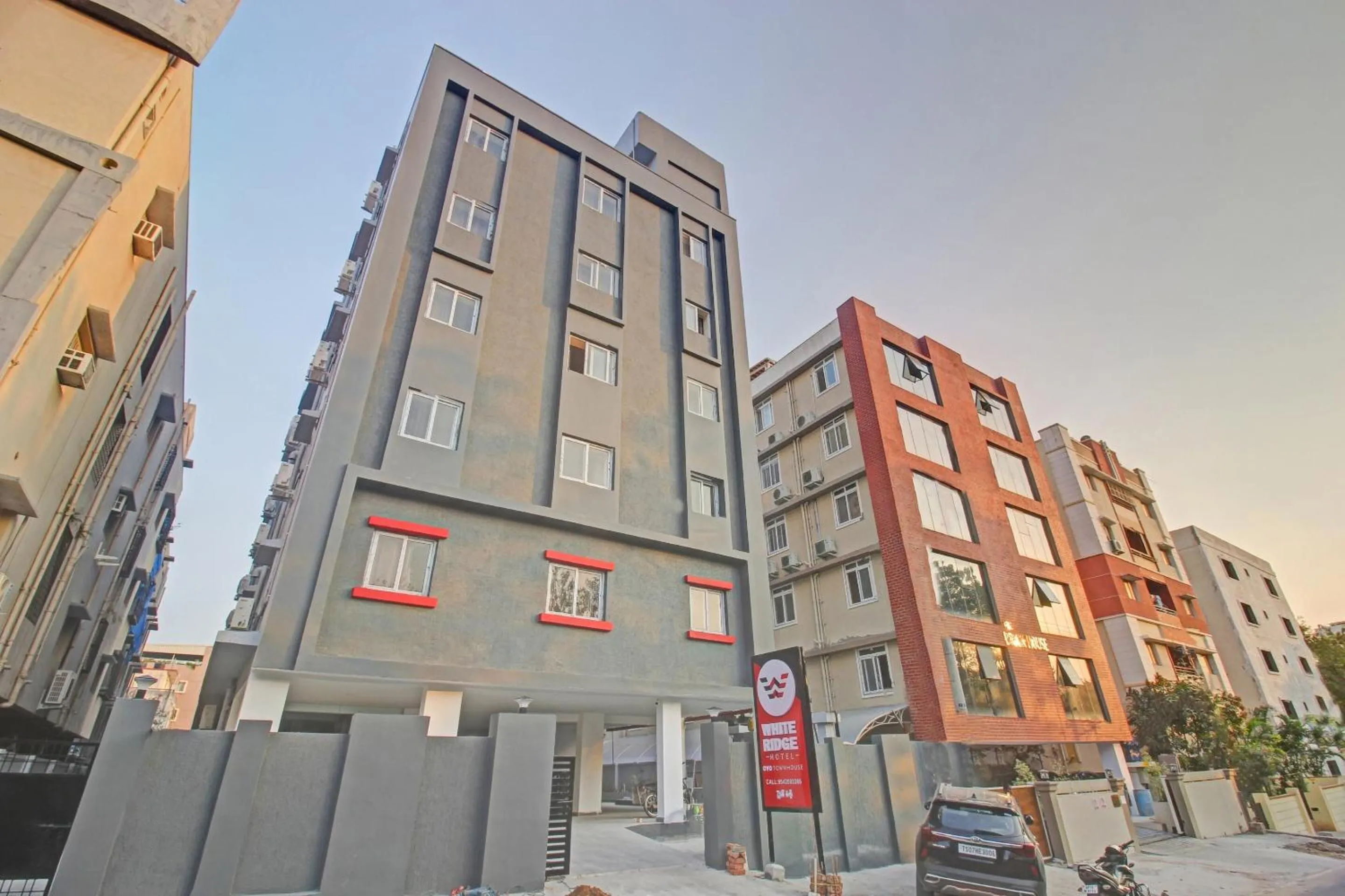 Facade/entrance in Townhouse Whiteridge Gachibowli Near AIG Hospital