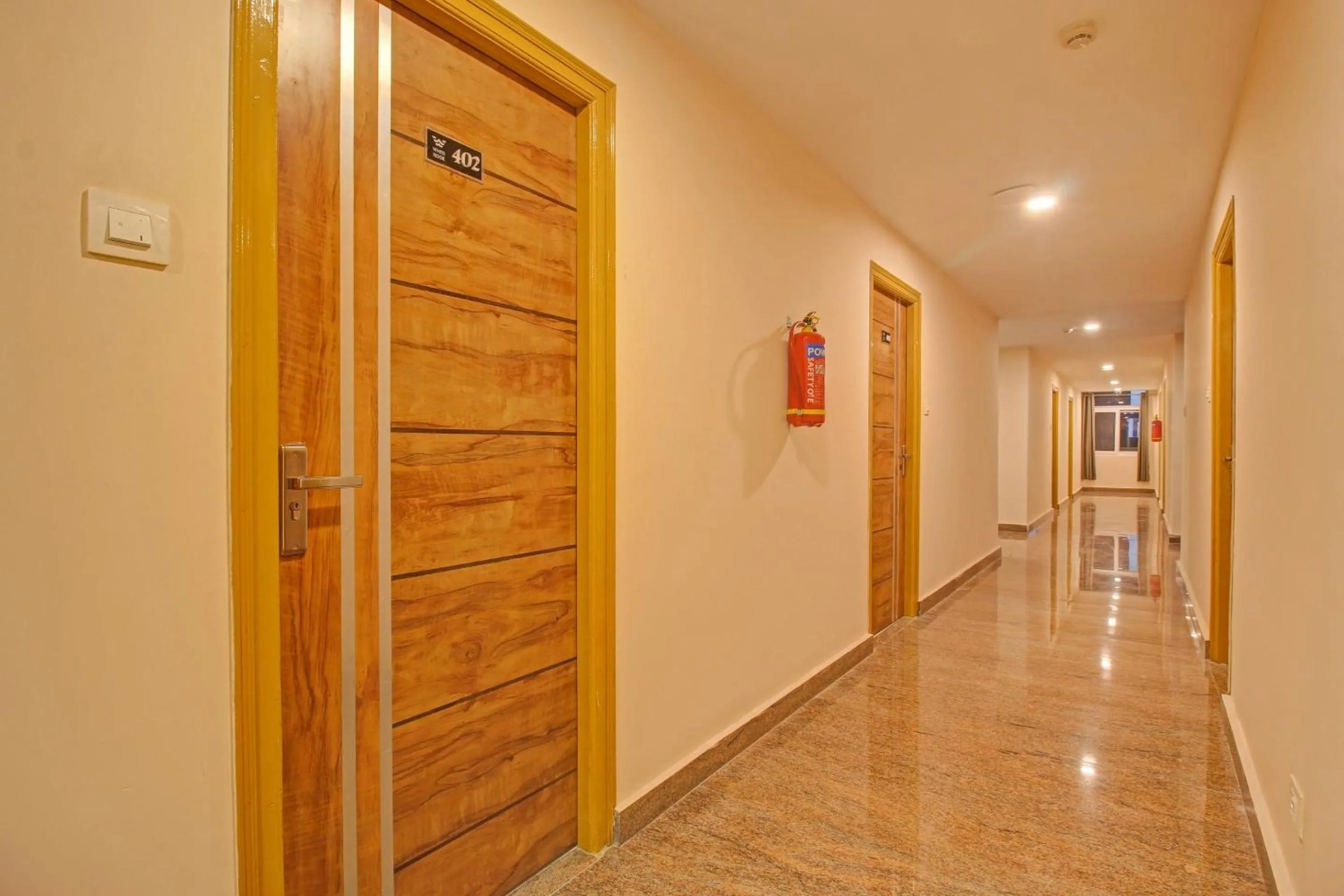 Lobby or reception in Townhouse Whiteridge Gachibowli Near AIG Hospital