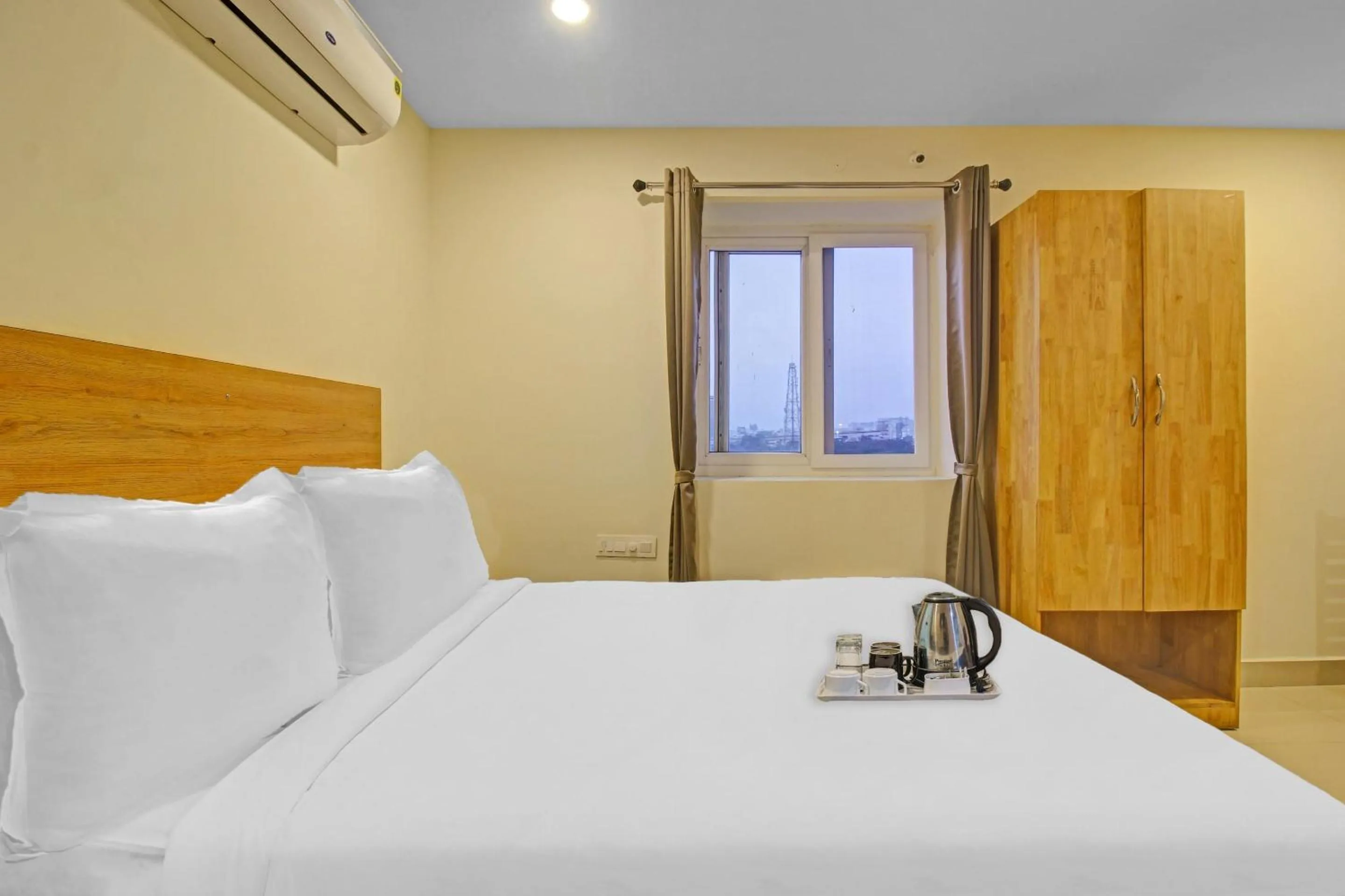 Bedroom, Bed in Townhouse Whiteridge Gachibowli Near AIG Hospital