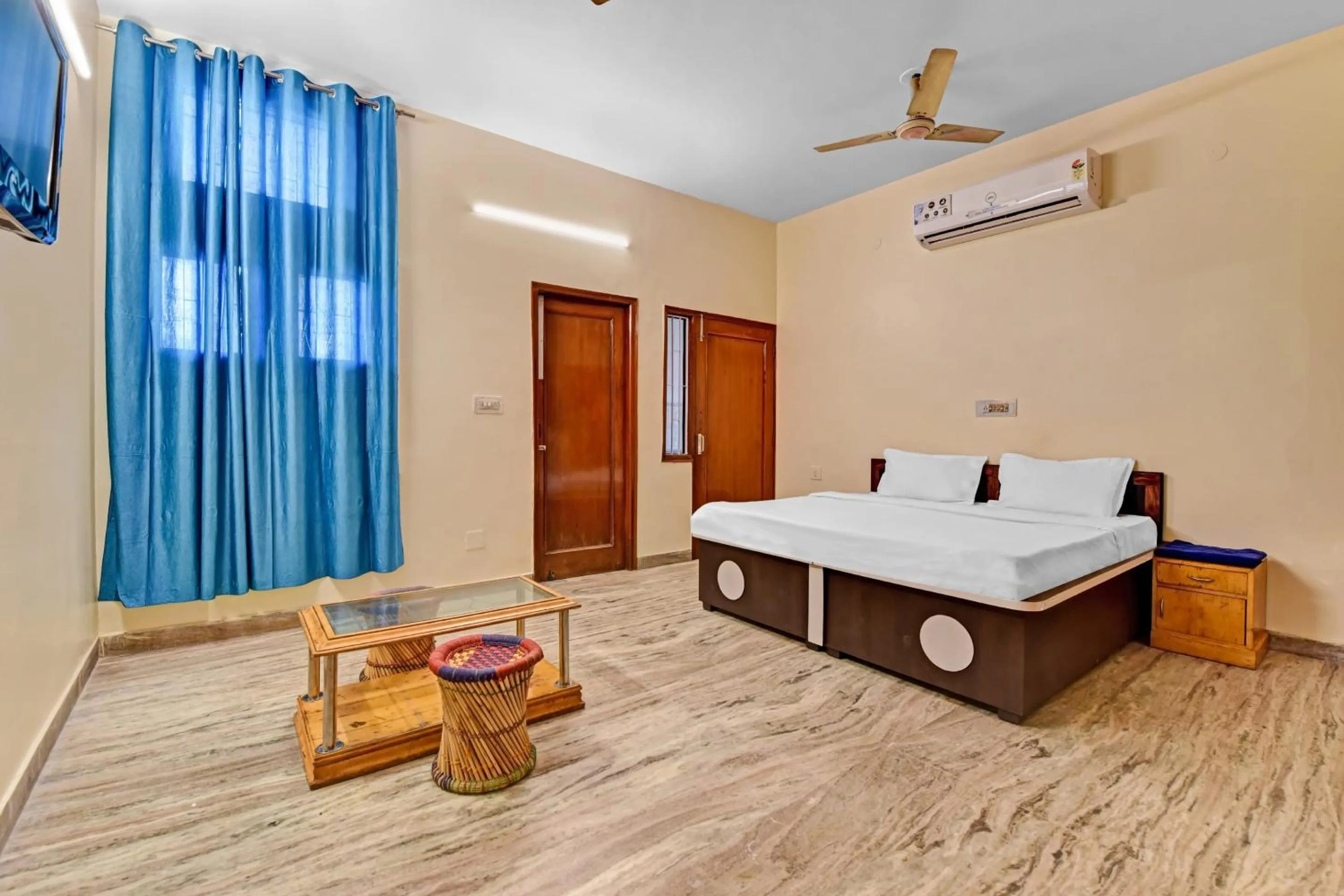 Bedroom in Hotel O Om Naman