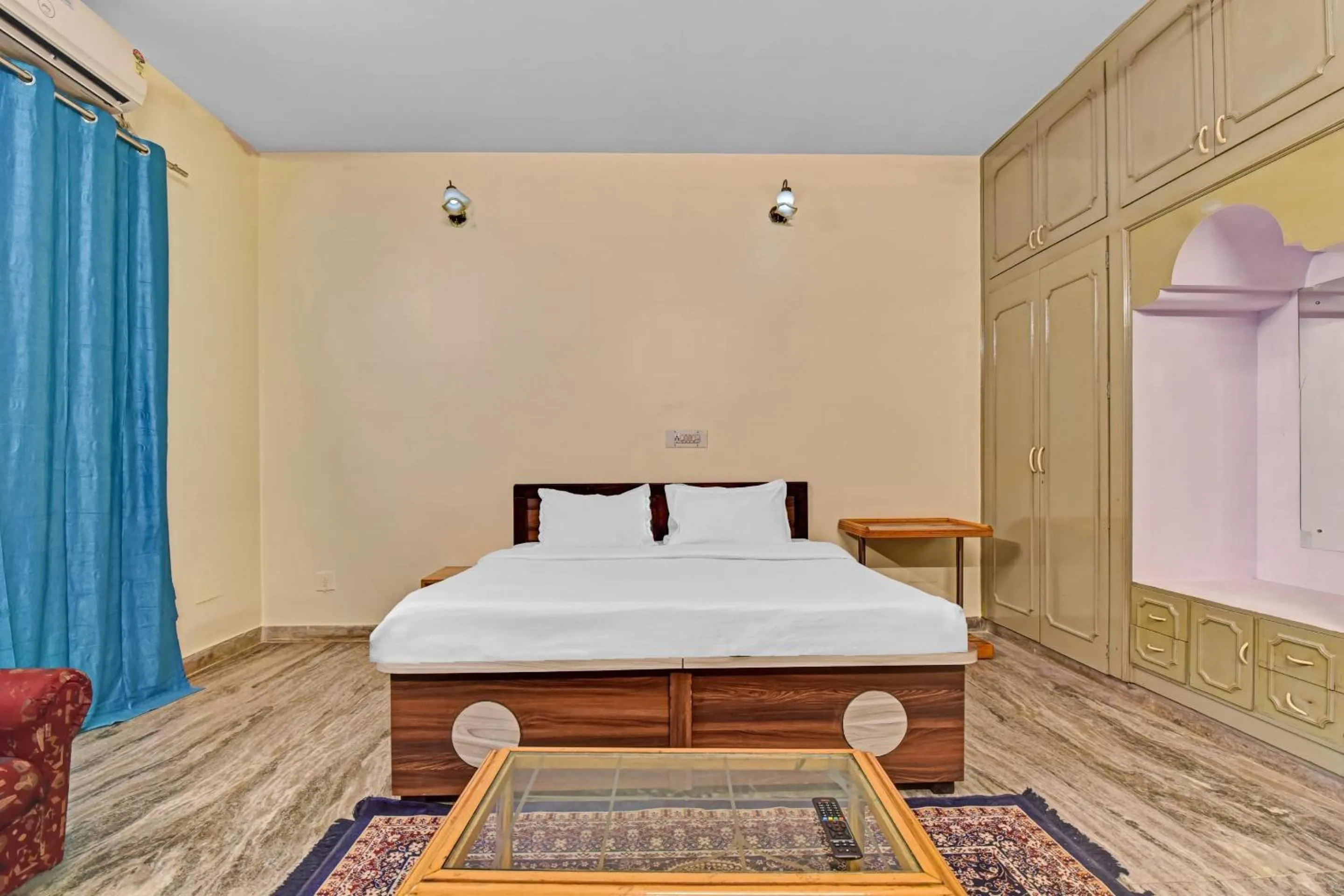 Bedroom in Hotel O Om Naman