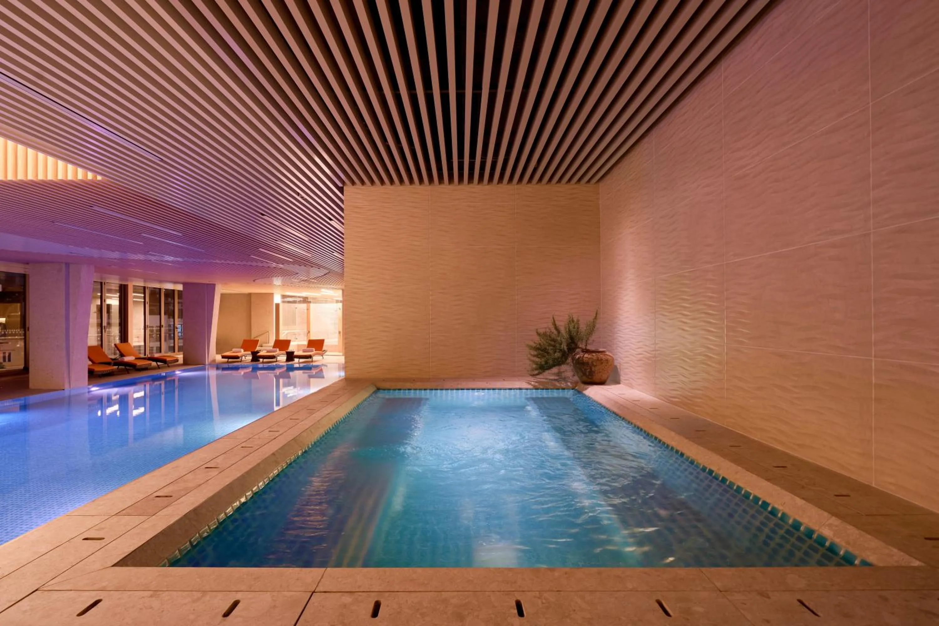 Swimming pool in PARKROYAL Serviced Suites Hanoi