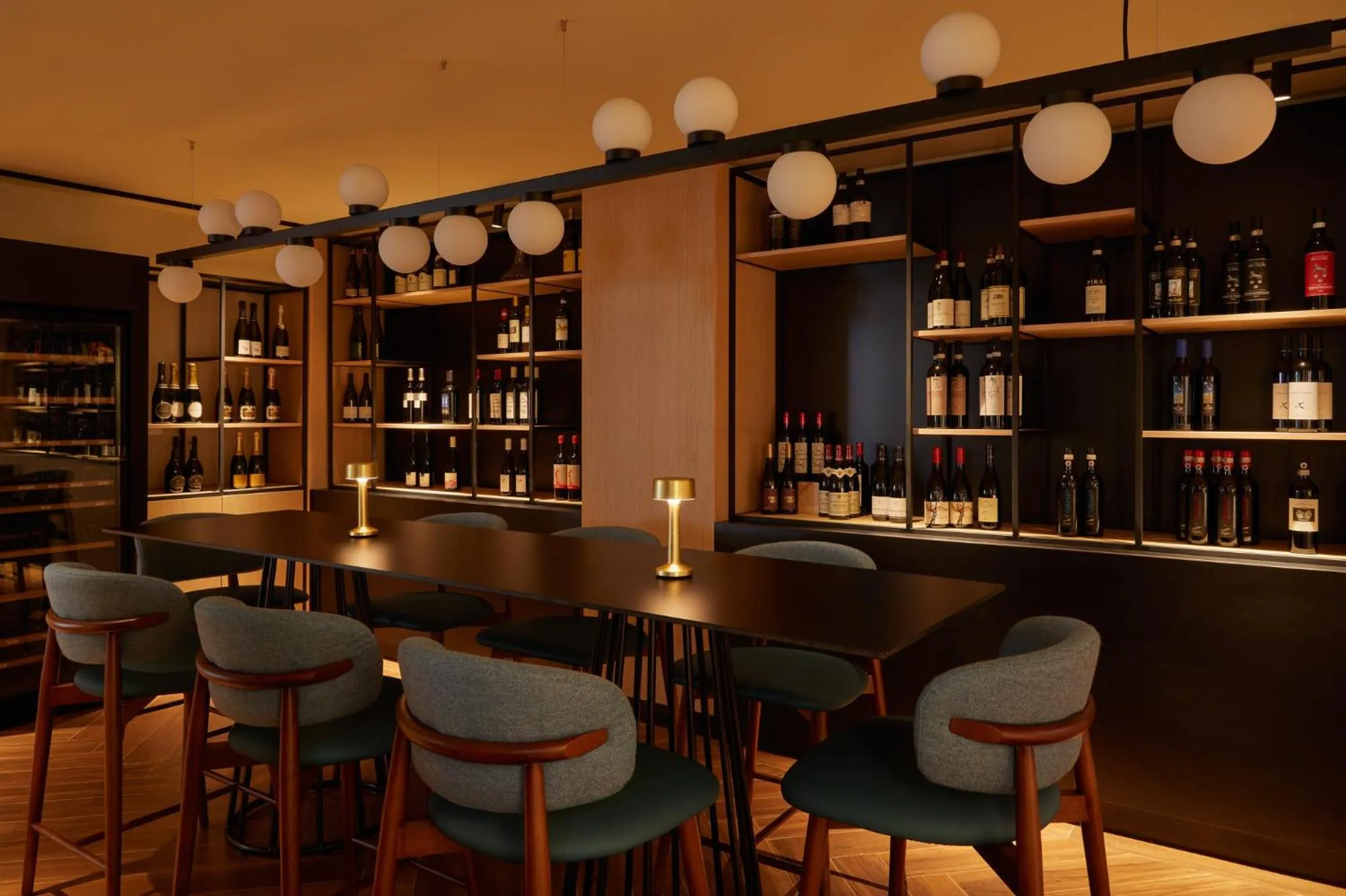 Lounge or bar in Hotel Indigo Florence by IHG