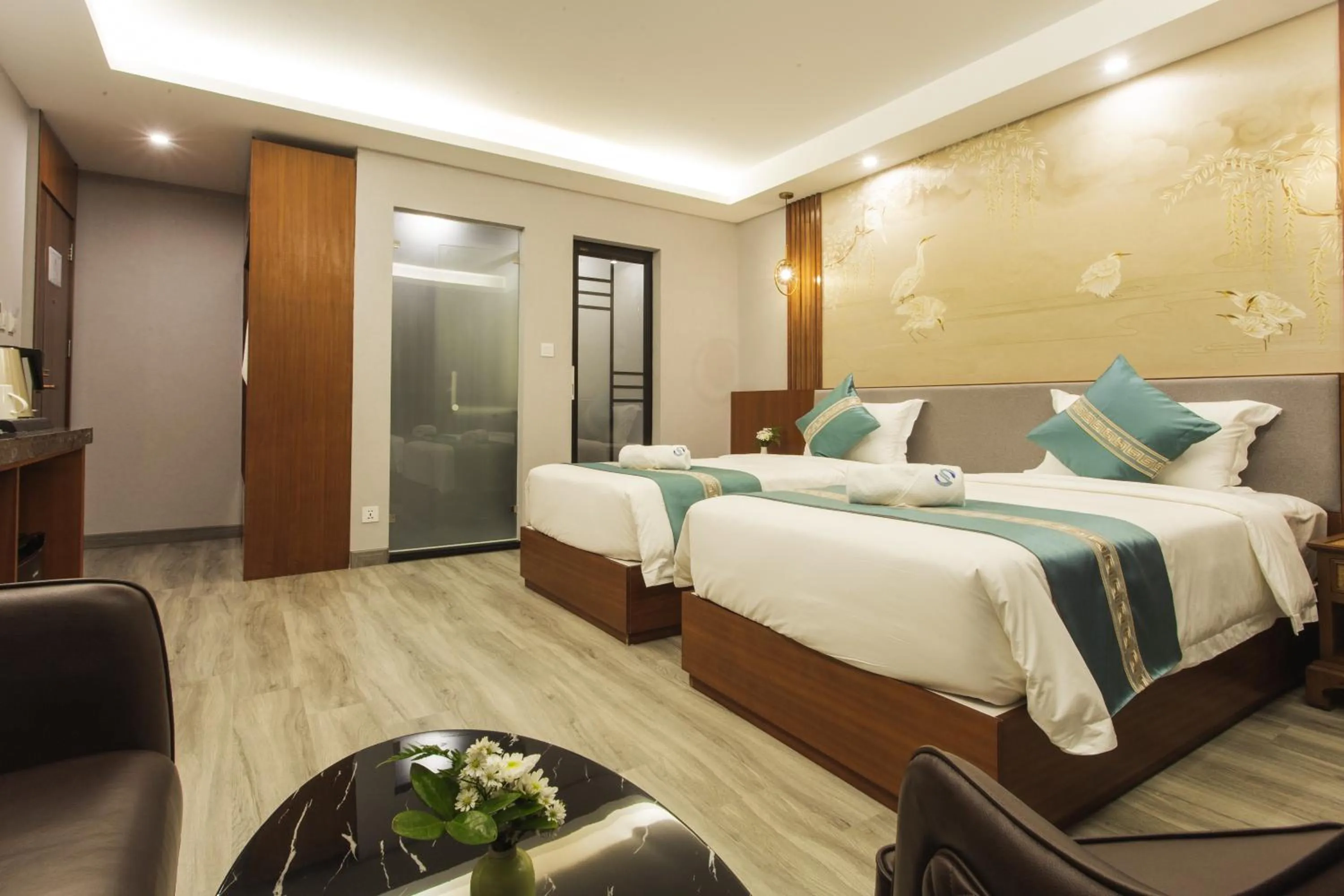 Photo of the whole room, Bed in Thapae Twins Hotel