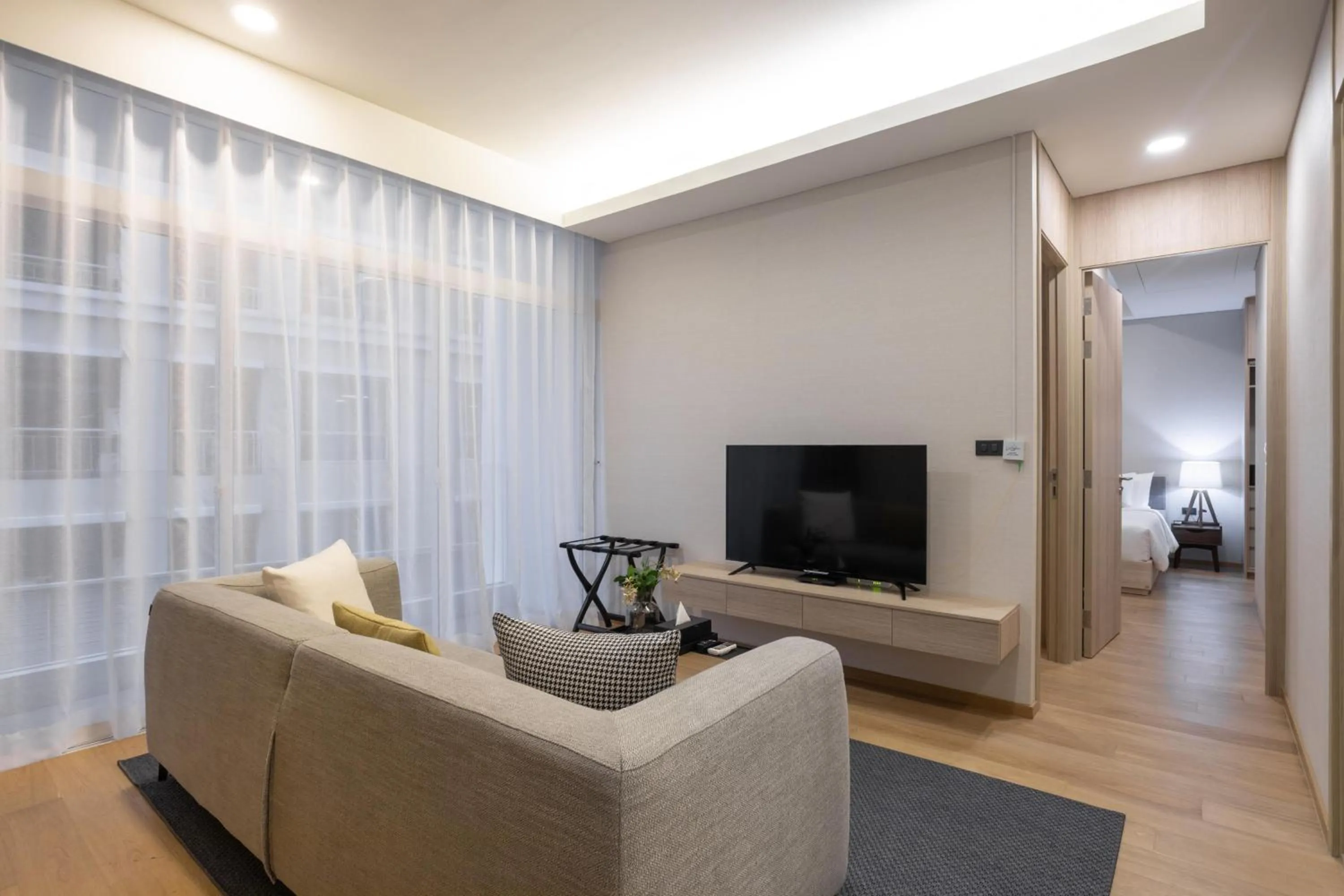 Living room in Wyndham Garden Bangkok Sukhumvit 42