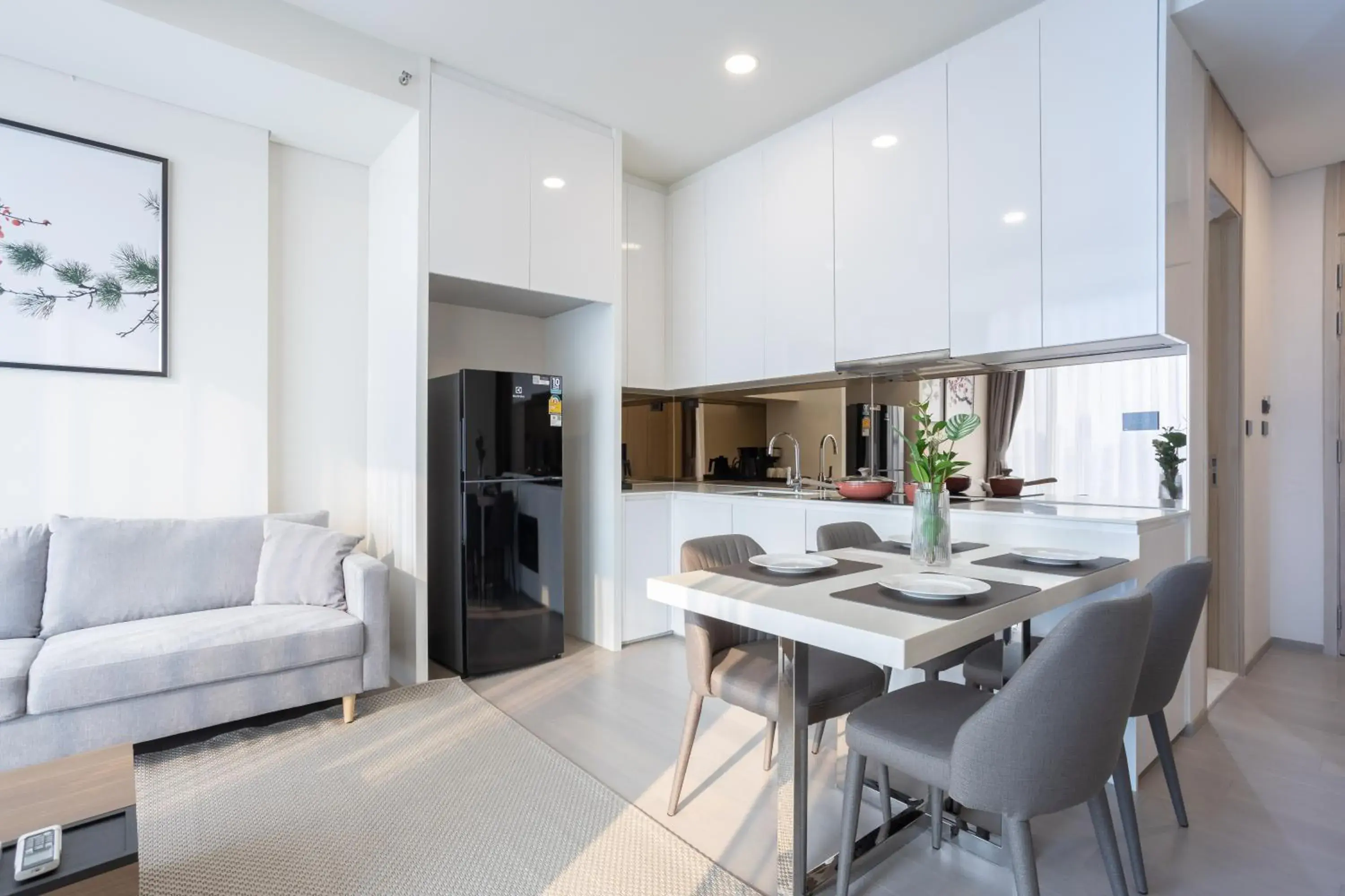 Two-Bedroom Grand Suite in Wyndham Garden Bangkok Sukhumvit 42 Two-Bedroom Grand Suite in Wyndham Garden Bangkok Sukhumvit 42