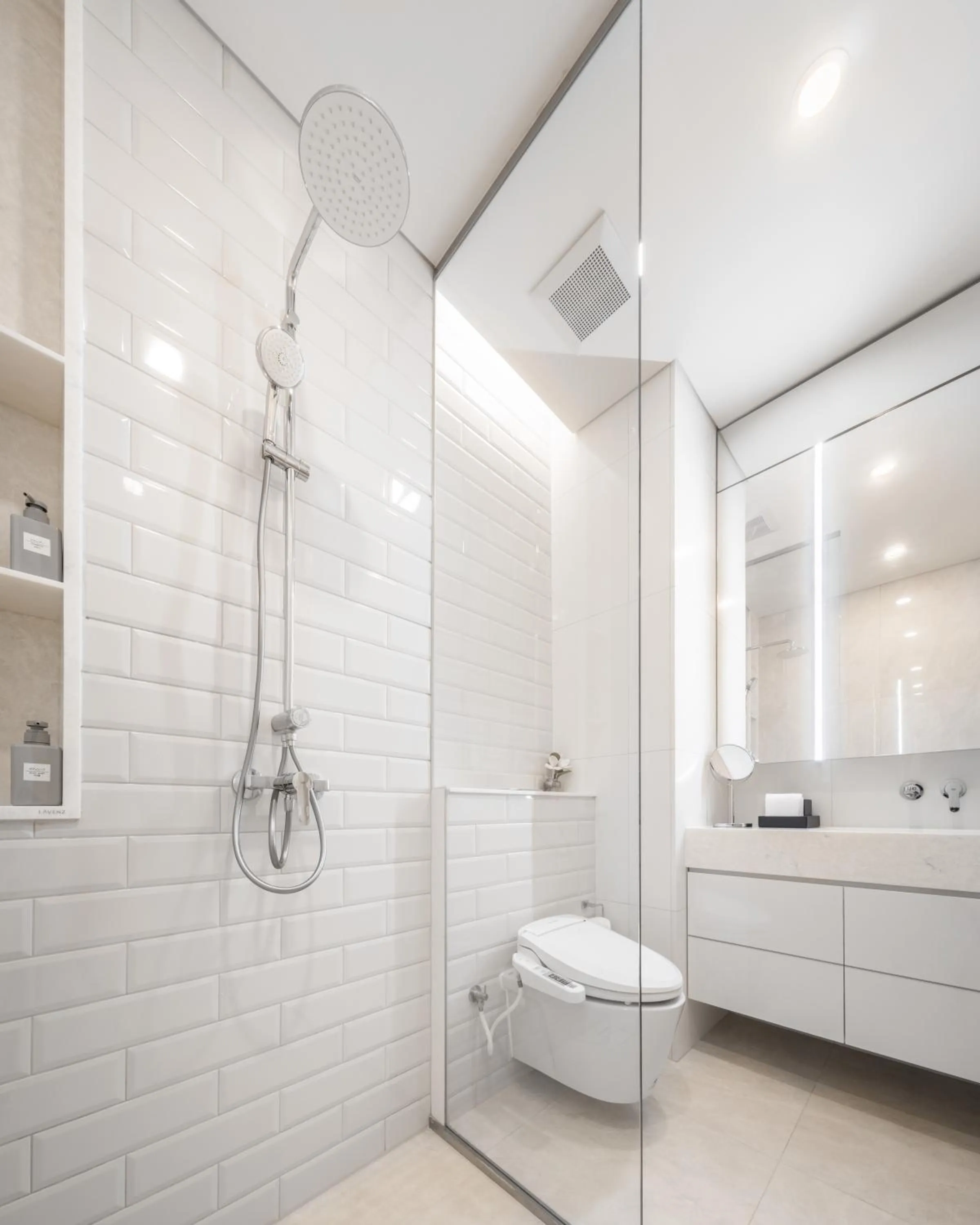 One-Bedroom Premier Suite in Wyndham Garden Bangkok Sukhumvit 42