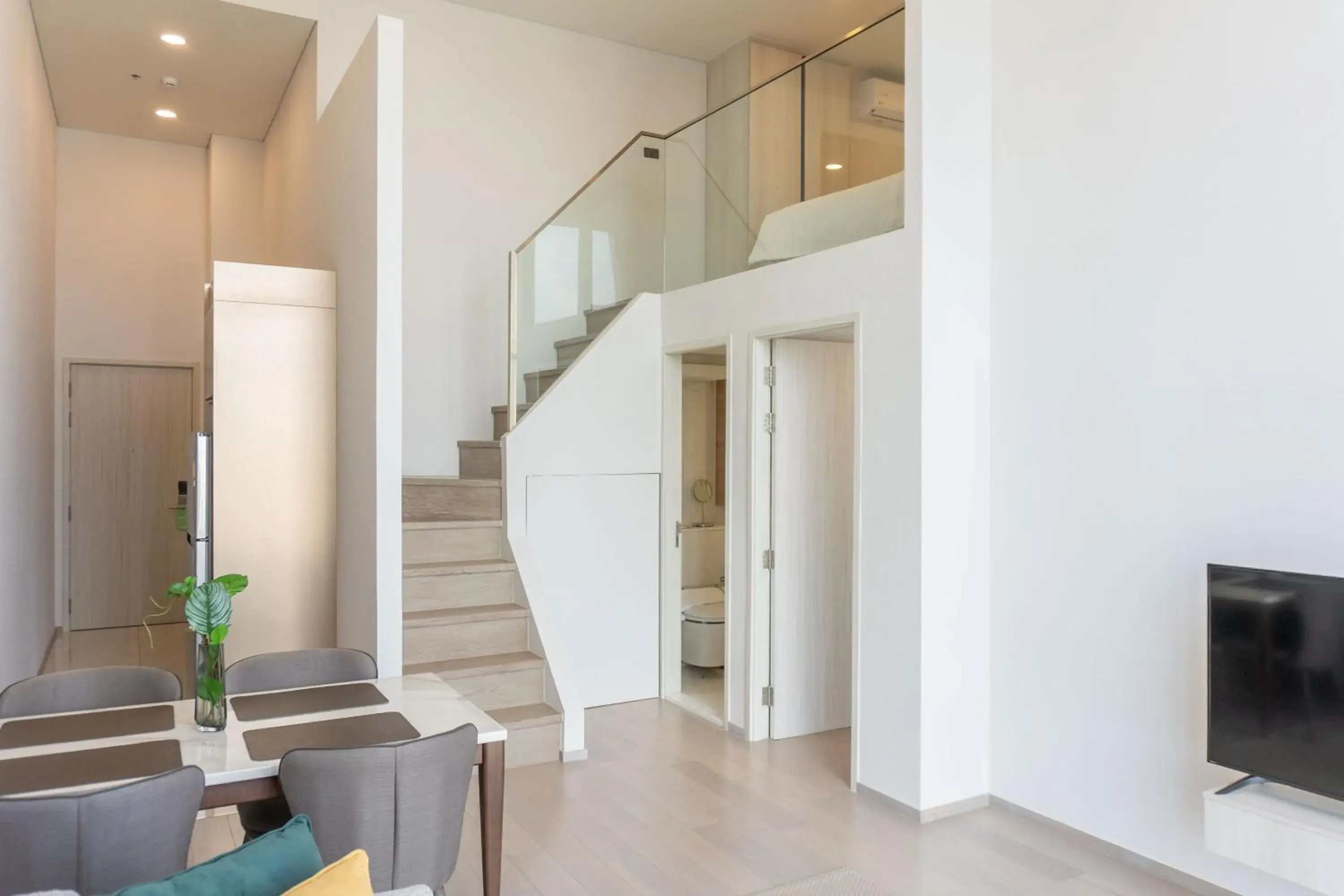 Duplex Family Suite in Wyndham Garden Bangkok Sukhumvit 42 Duplex Family Suite in Wyndham Garden Bangkok Sukhumvit 42