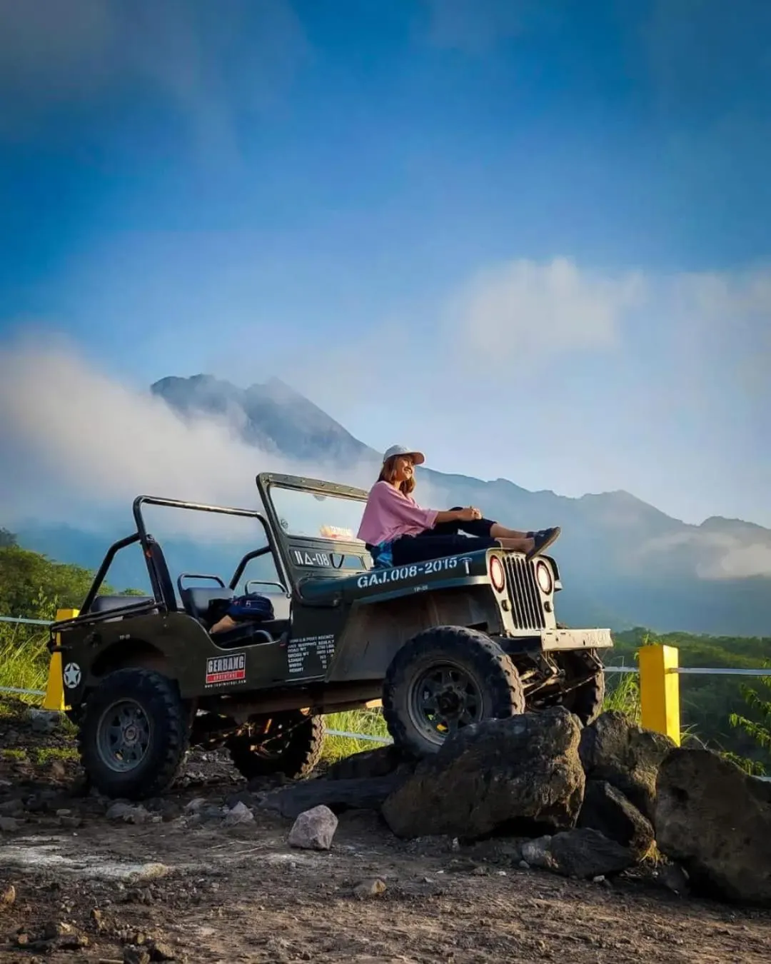 Angler Homestay & Joglo