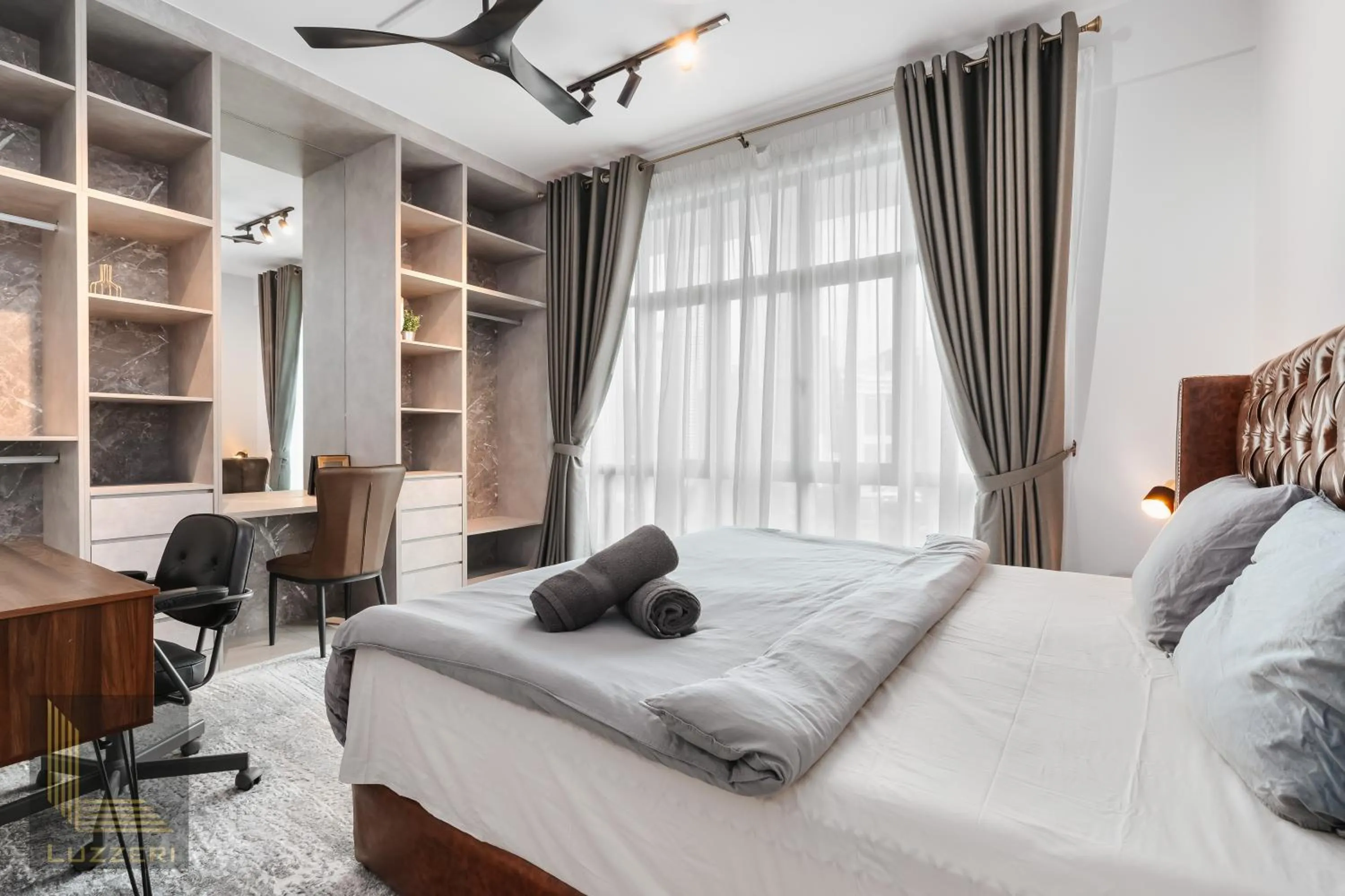 Bed in Legasi Kampung Baru Guesthouse