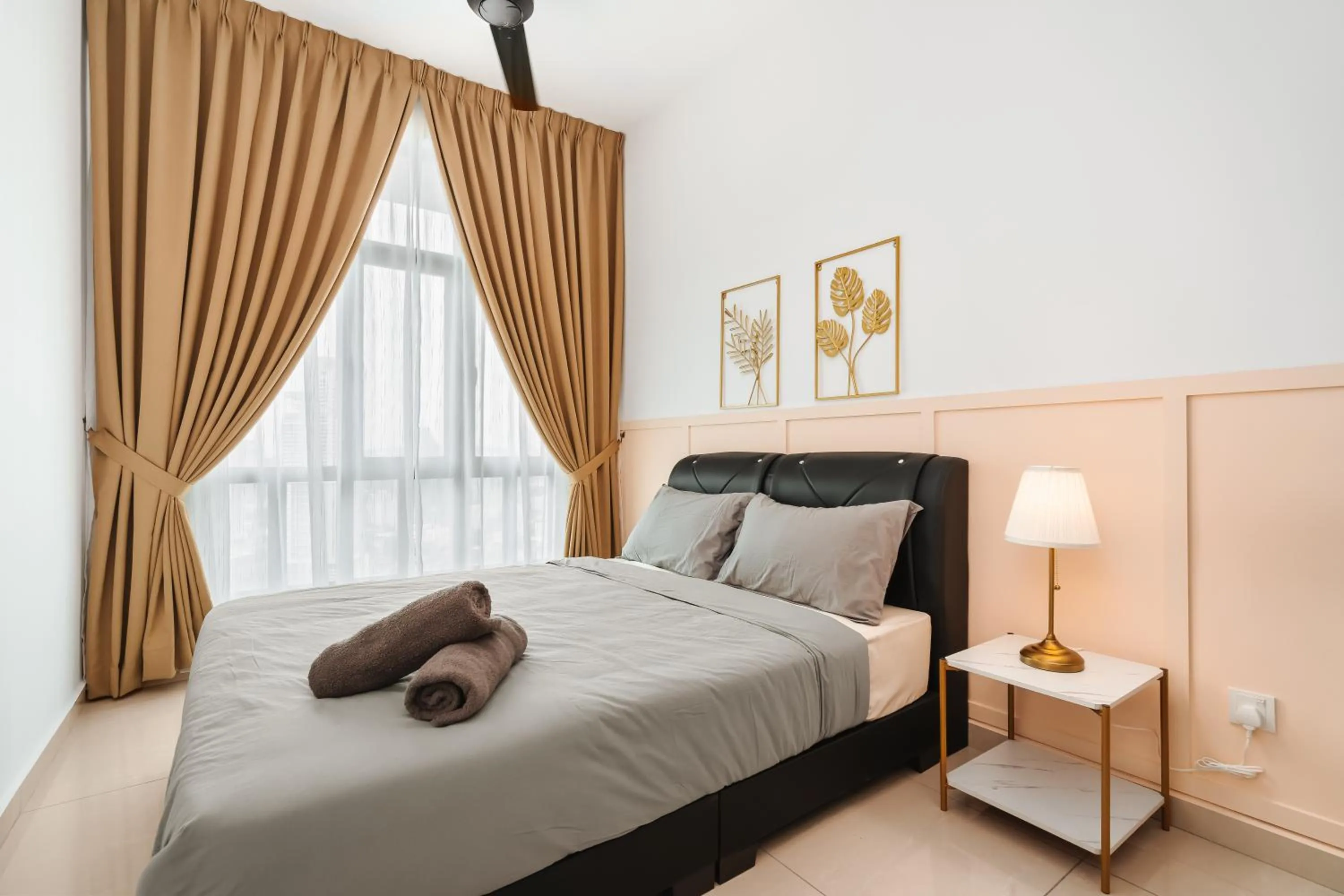 Bed in Legasi Kampung Baru Guesthouse