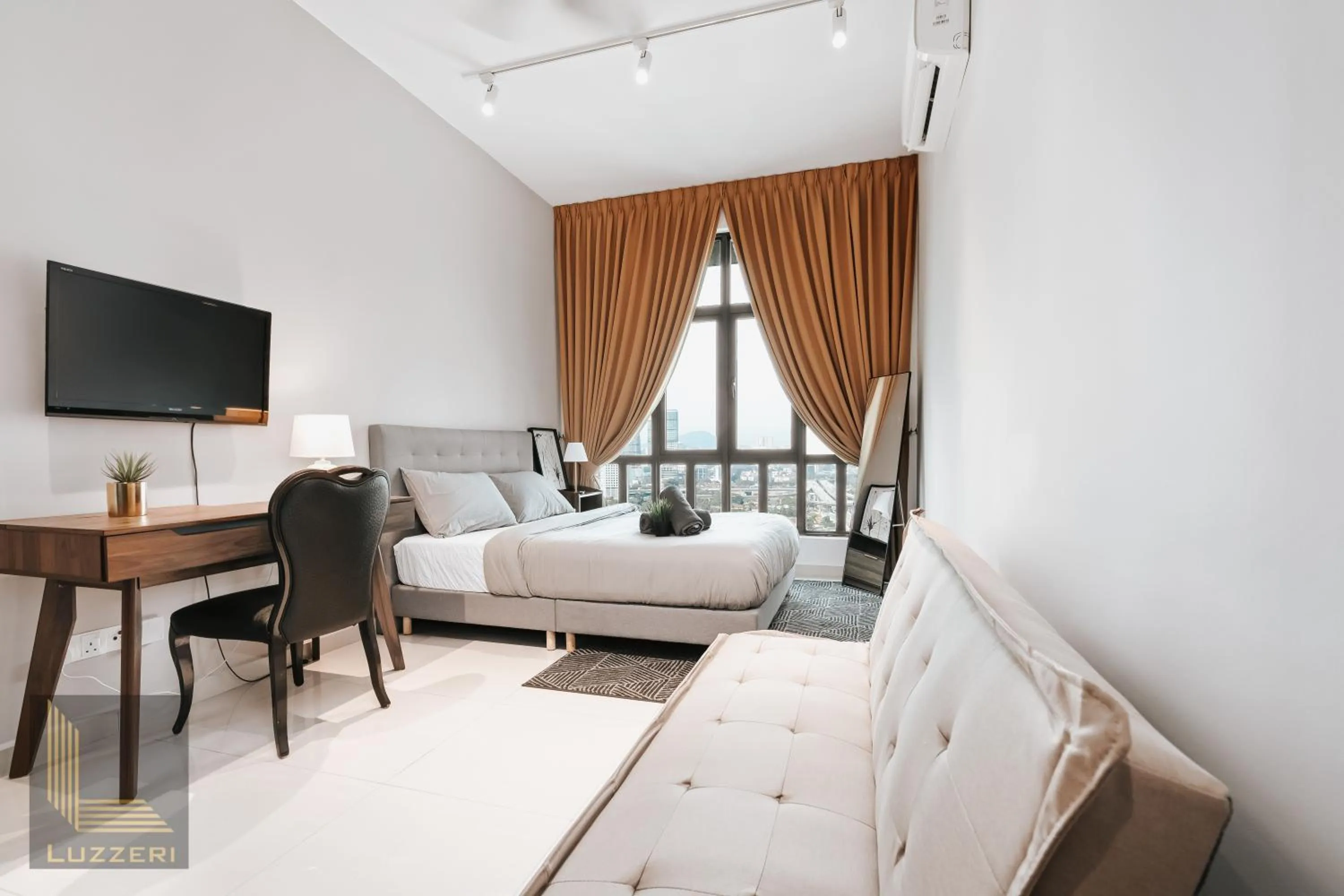 Photo of the whole room, Bed in Legasi Kampung Baru Guesthouse