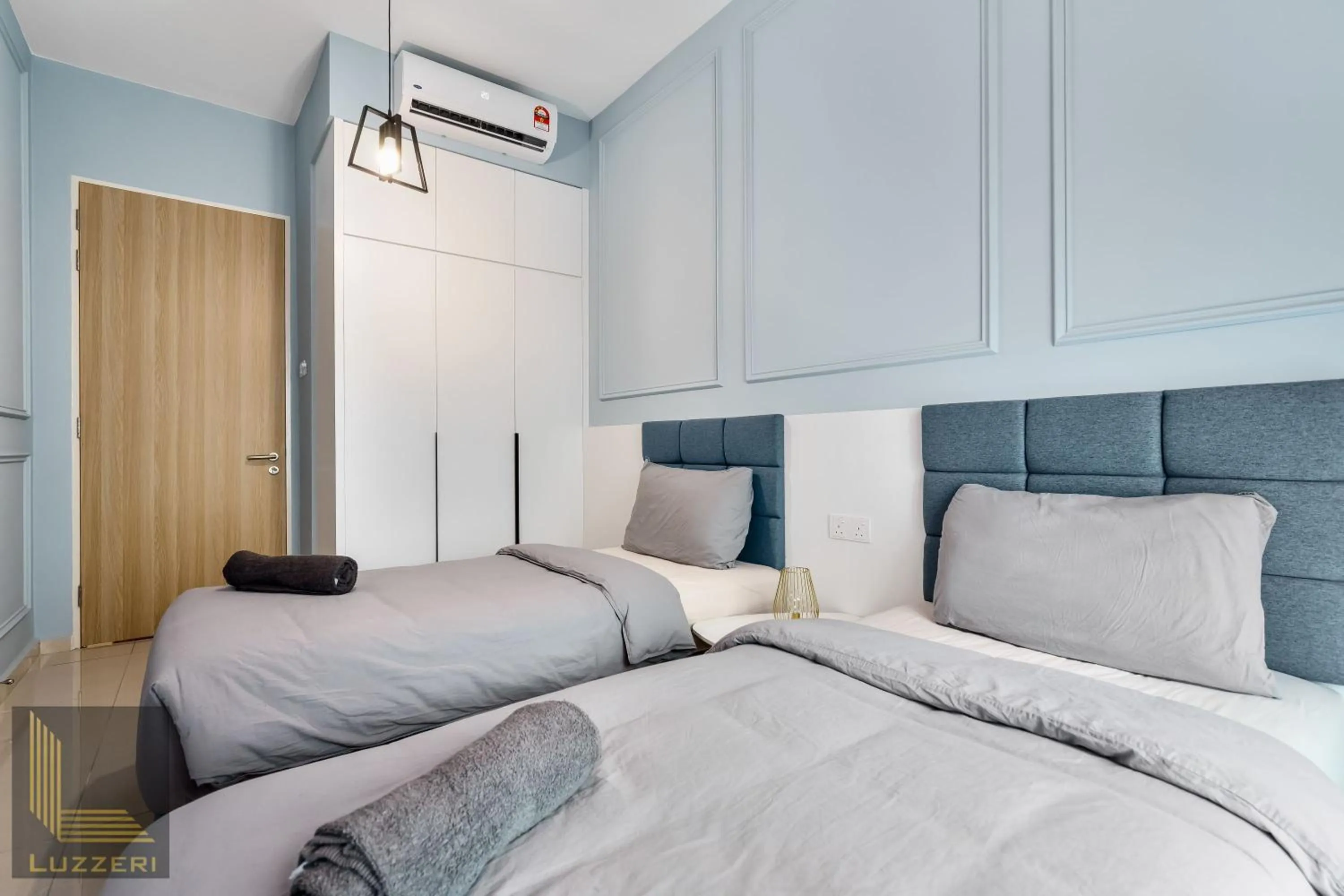 Bed in Legasi Kampung Baru Guesthouse