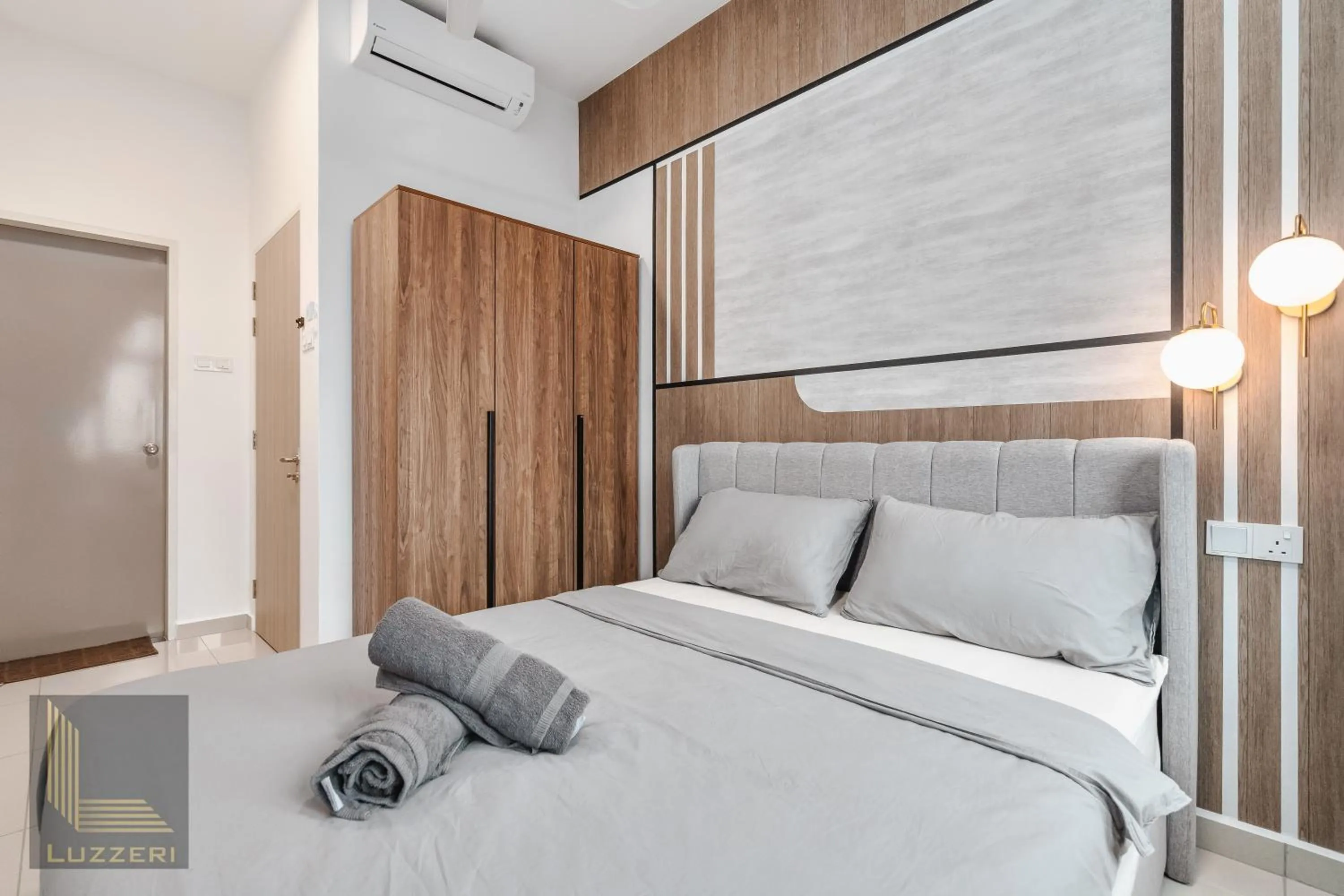 Bed in Legasi Kampung Baru Guesthouse