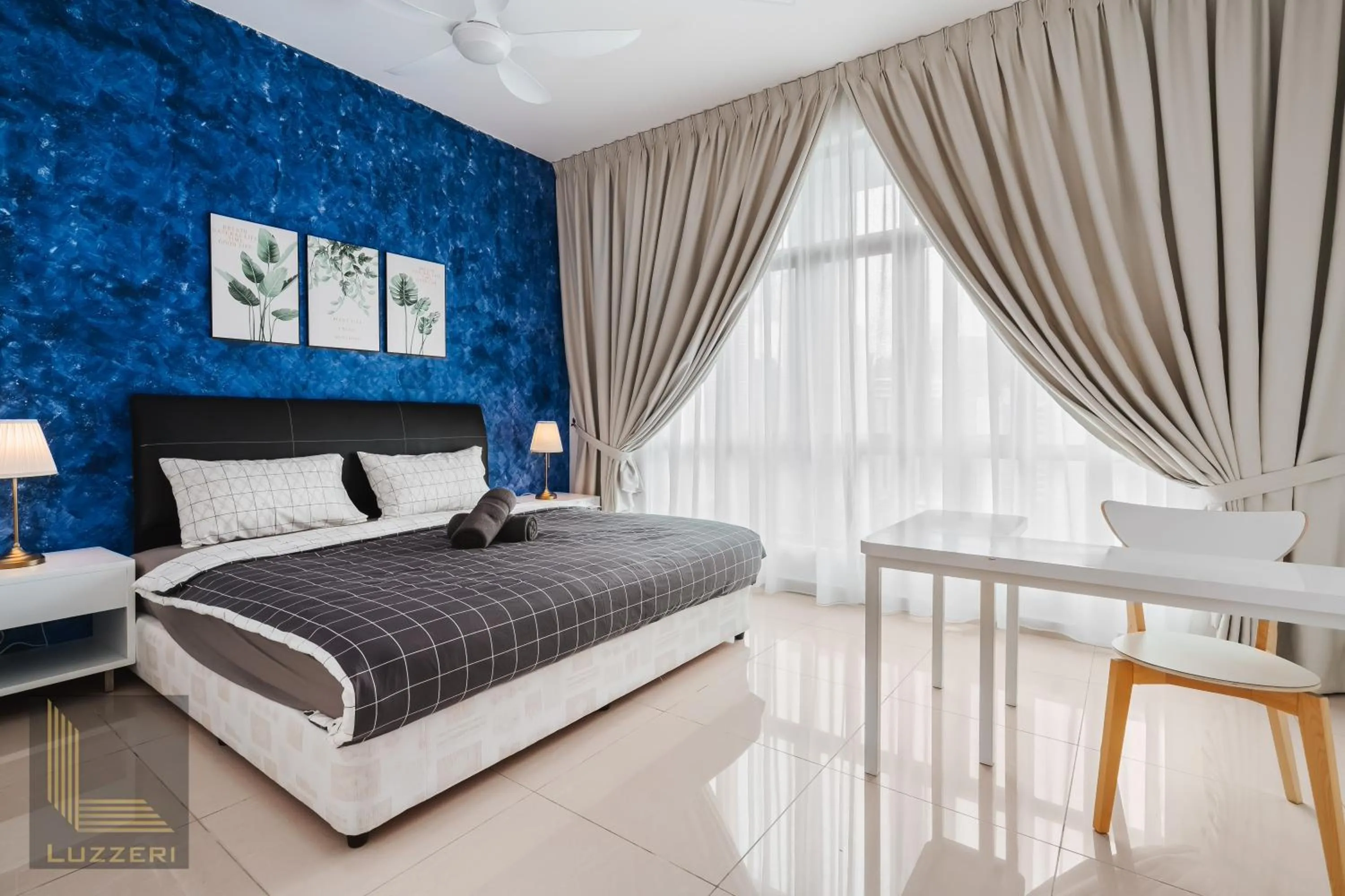 Bed in Legasi Kampung Baru Guesthouse