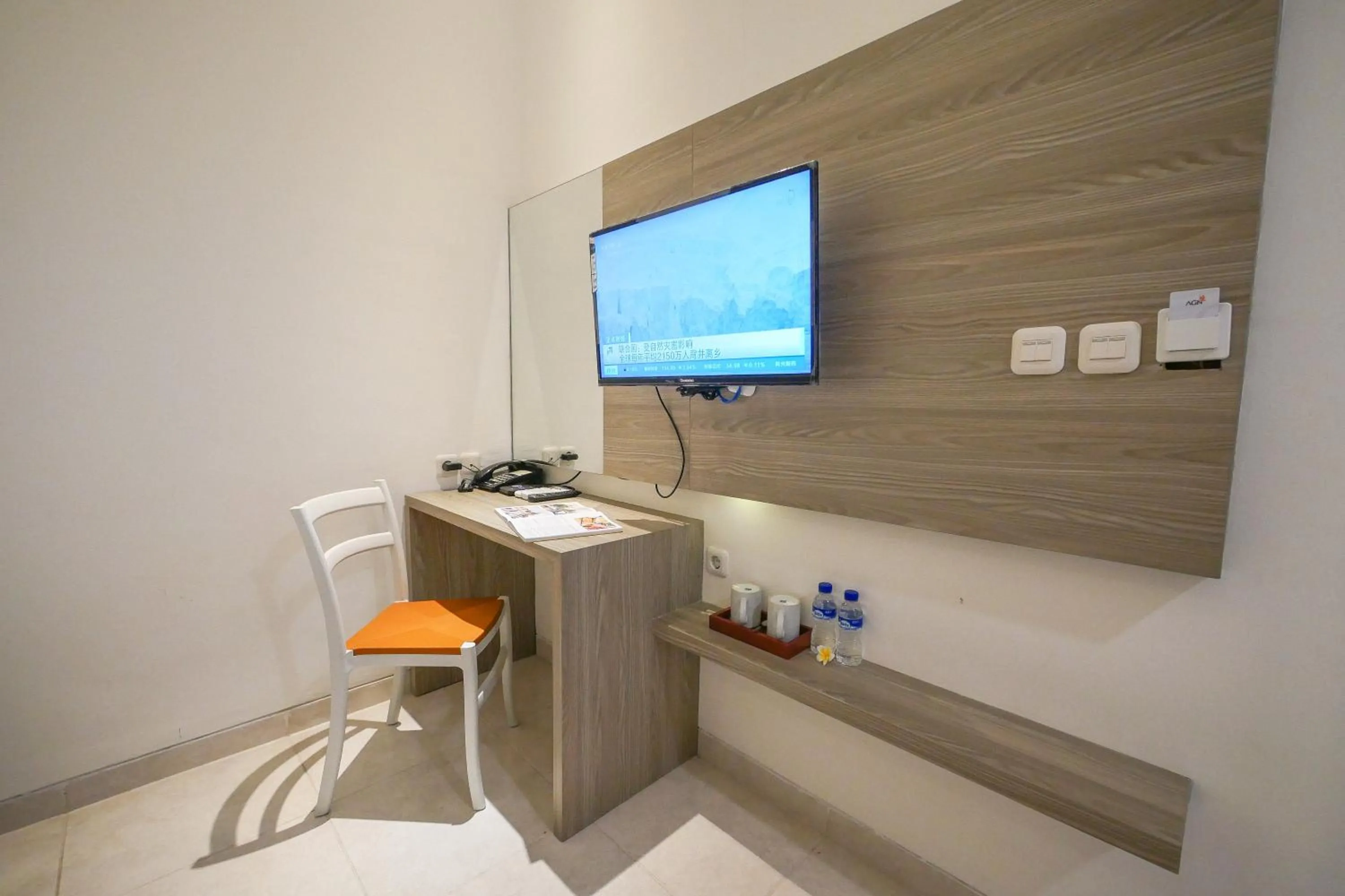 TV and multimedia in Nivasa Hotel