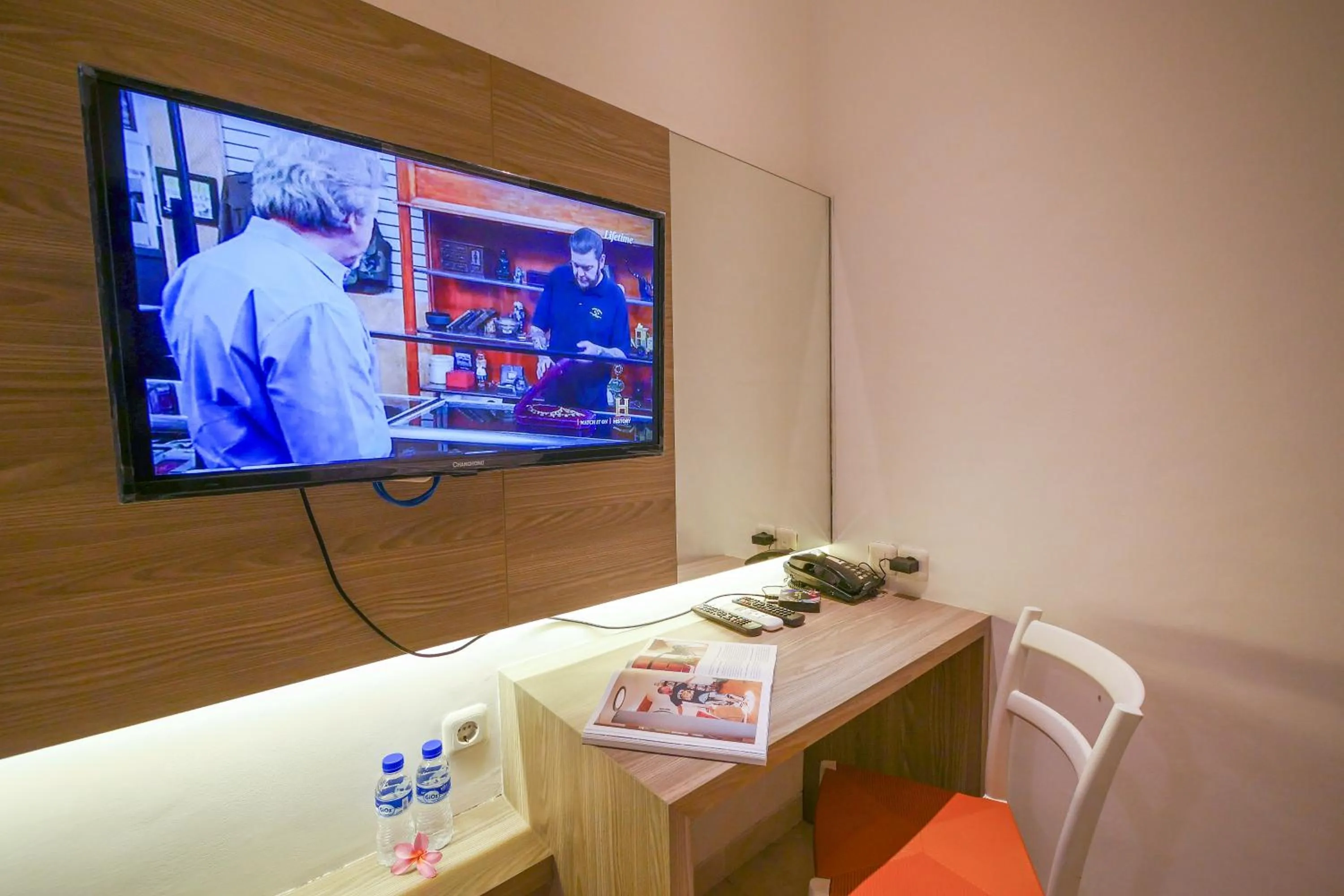 TV and multimedia in Nivasa Hotel