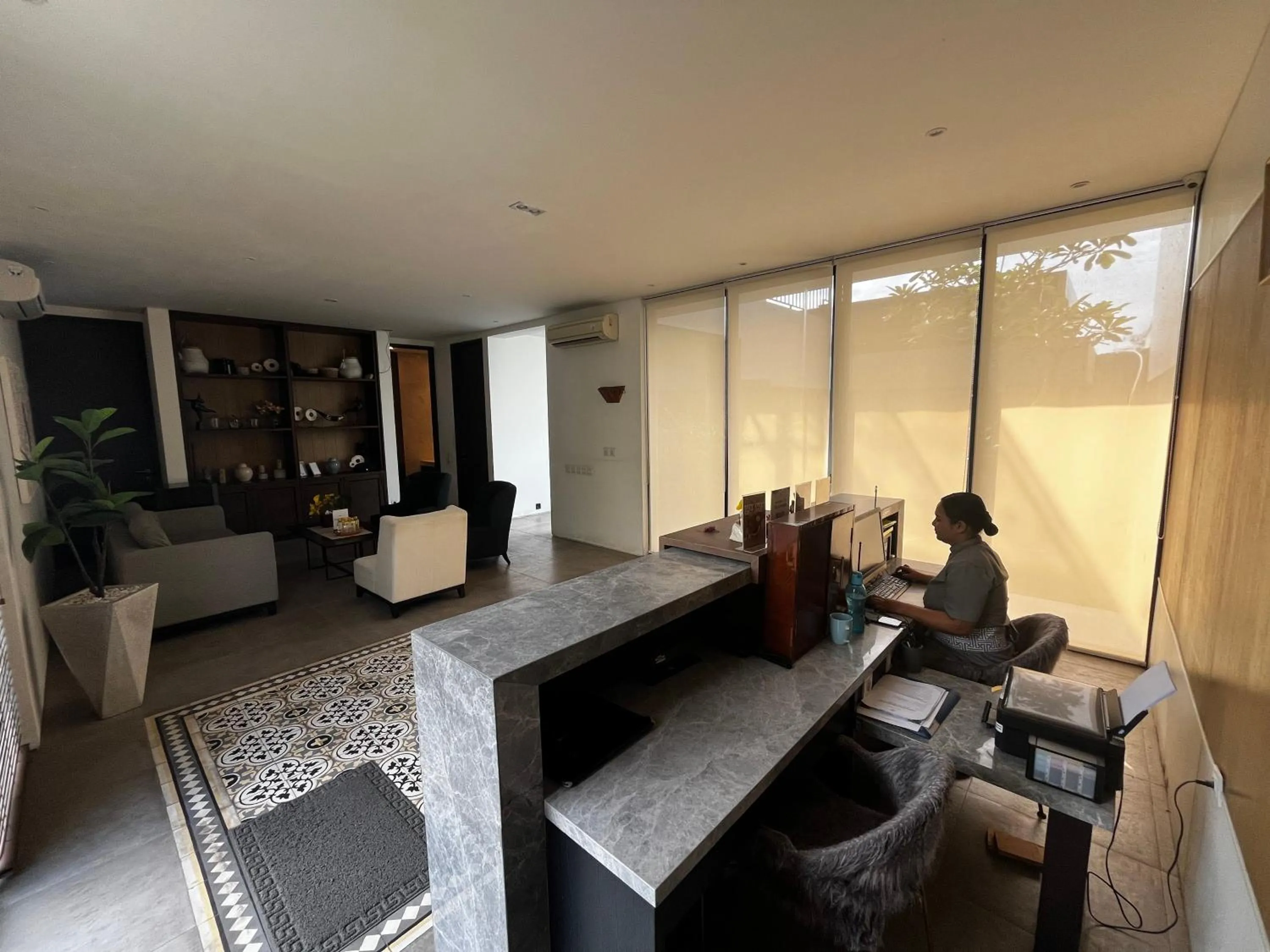 Lobby or reception in Nivasa Hotel