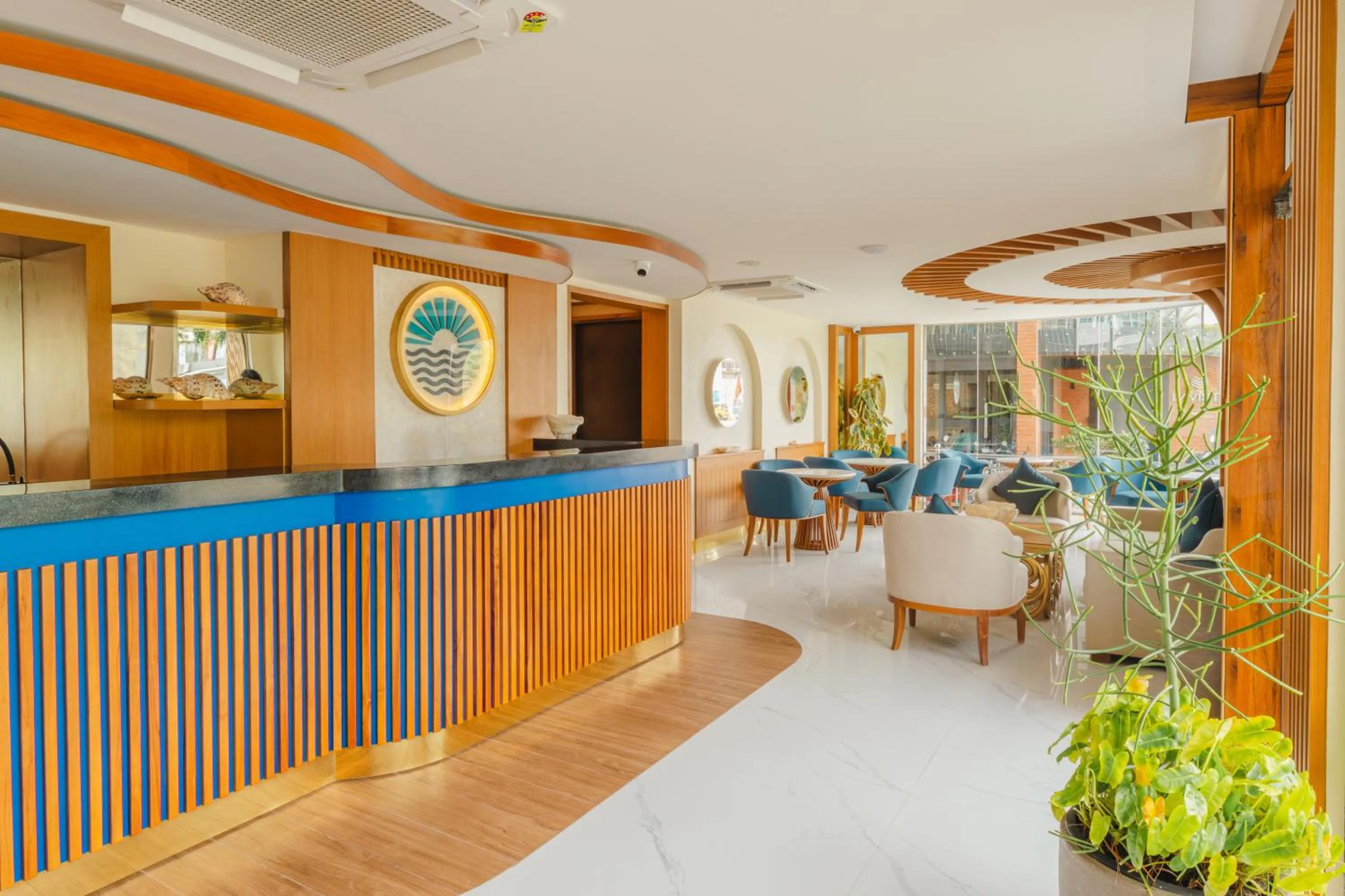 UMET Seaview Hotel with Free Airport Pick up and Drop T&C Apply