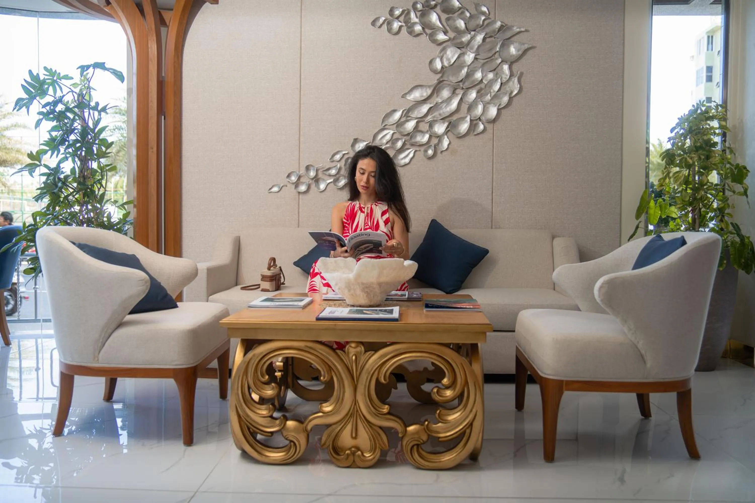 Lounge or bar in UMET Seaview Hotel with Free Airport Pick up and Drop T&C Apply