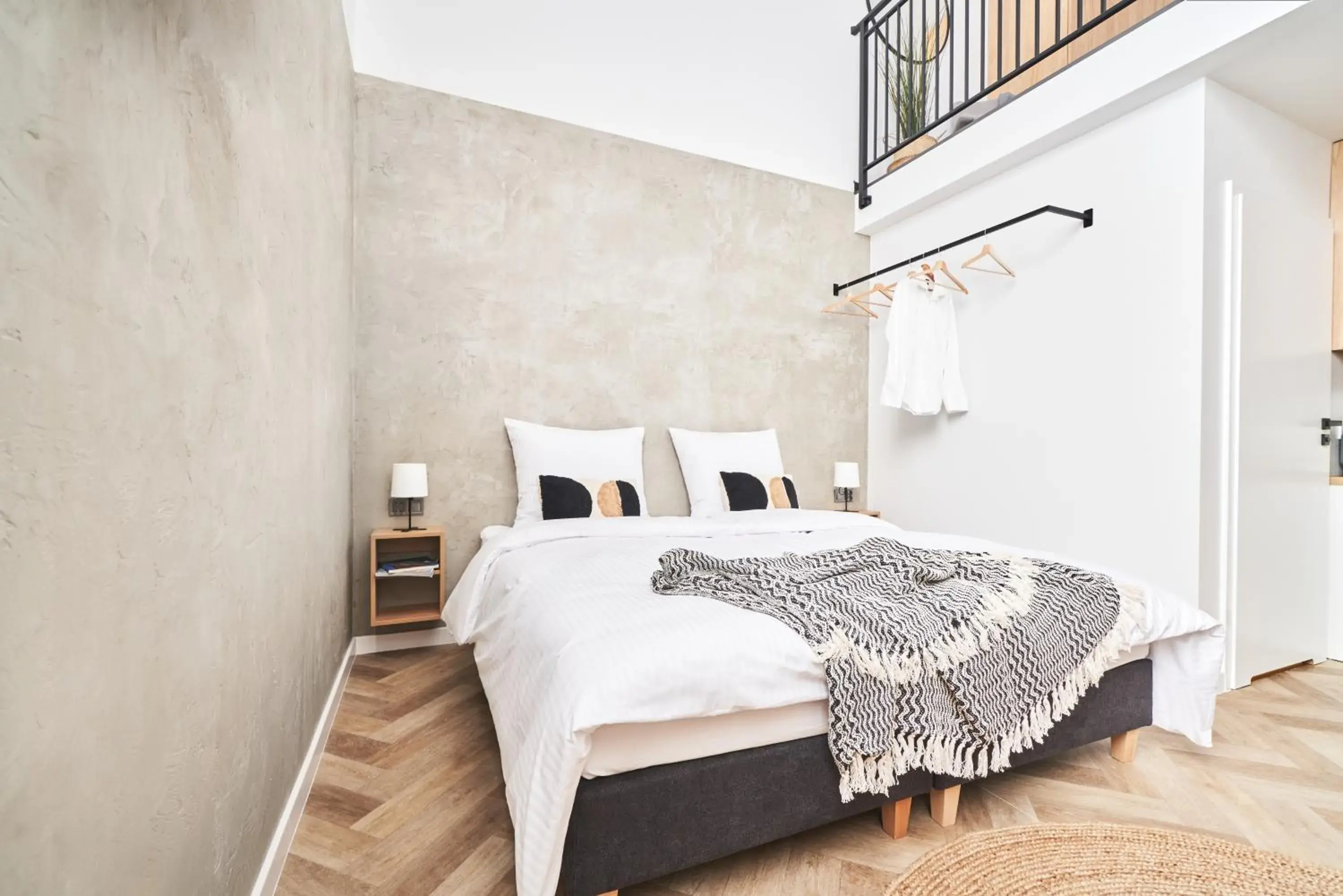 Deluxe King Suite in Na Fursie Apartments & Rooms Deluxe King Suite in Na Fursie Apartments & Rooms