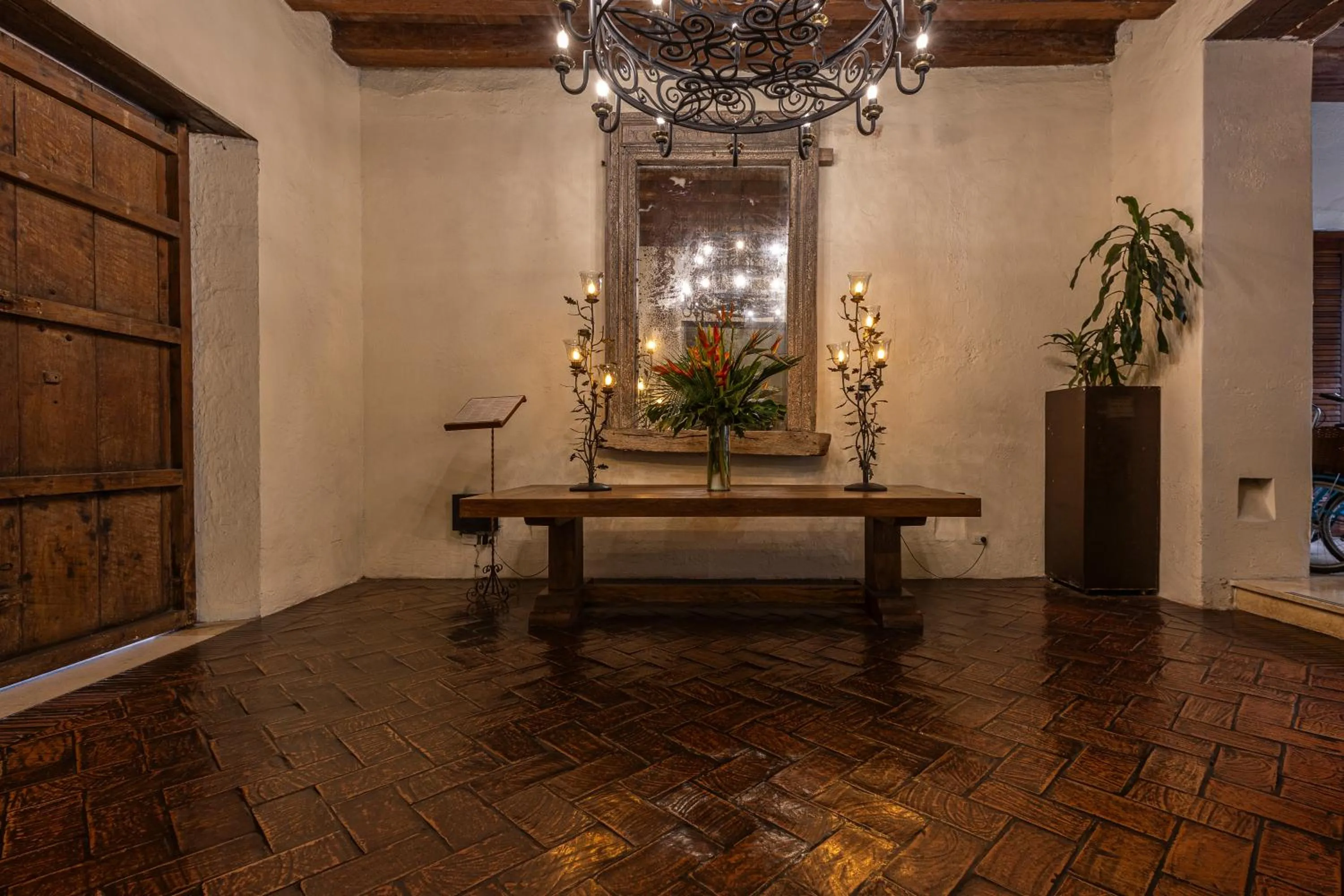 Lobby or reception in Ananda Hotel Boutique