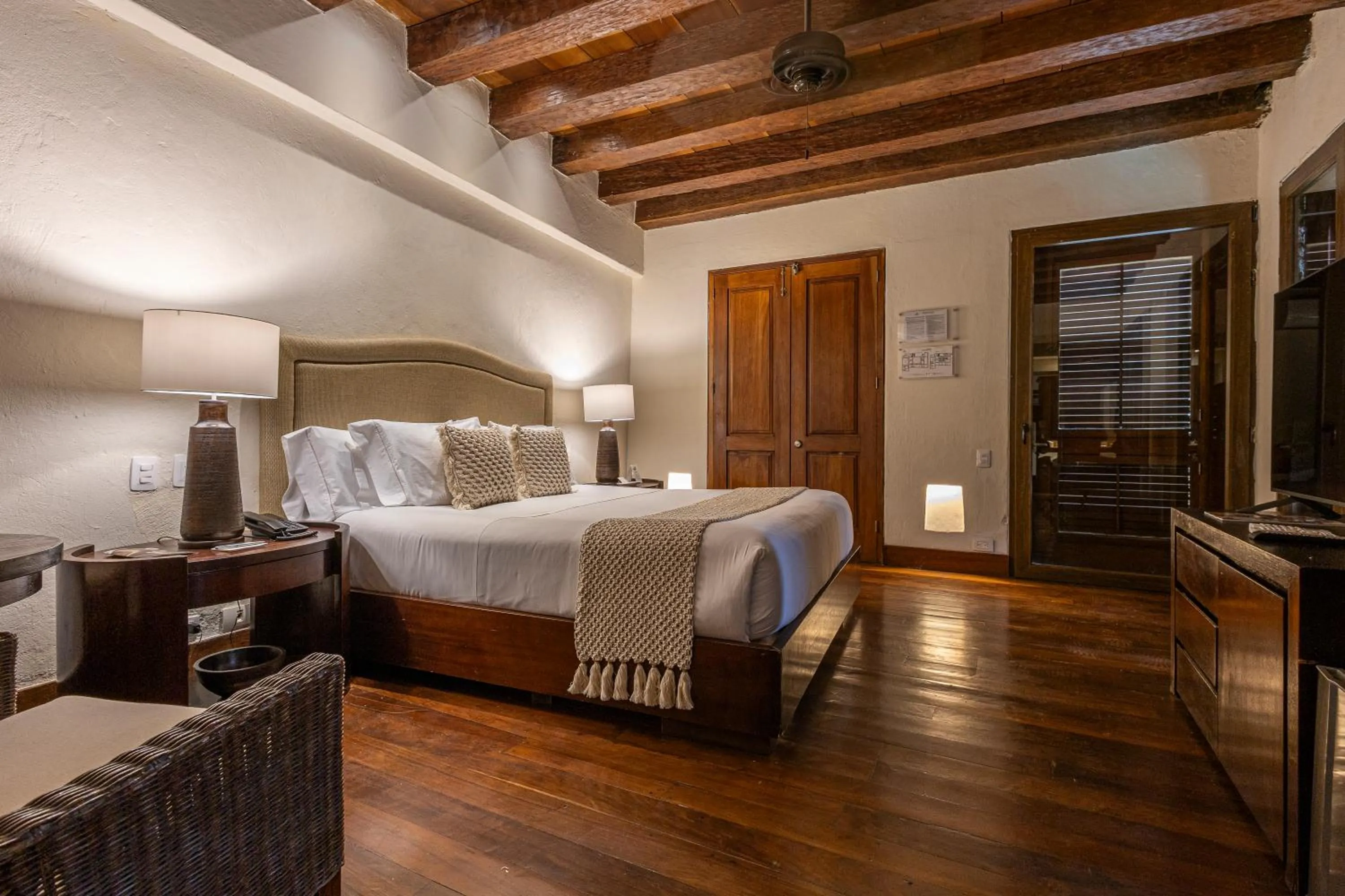 Photo of the whole room, Bed in Ananda Hotel Boutique