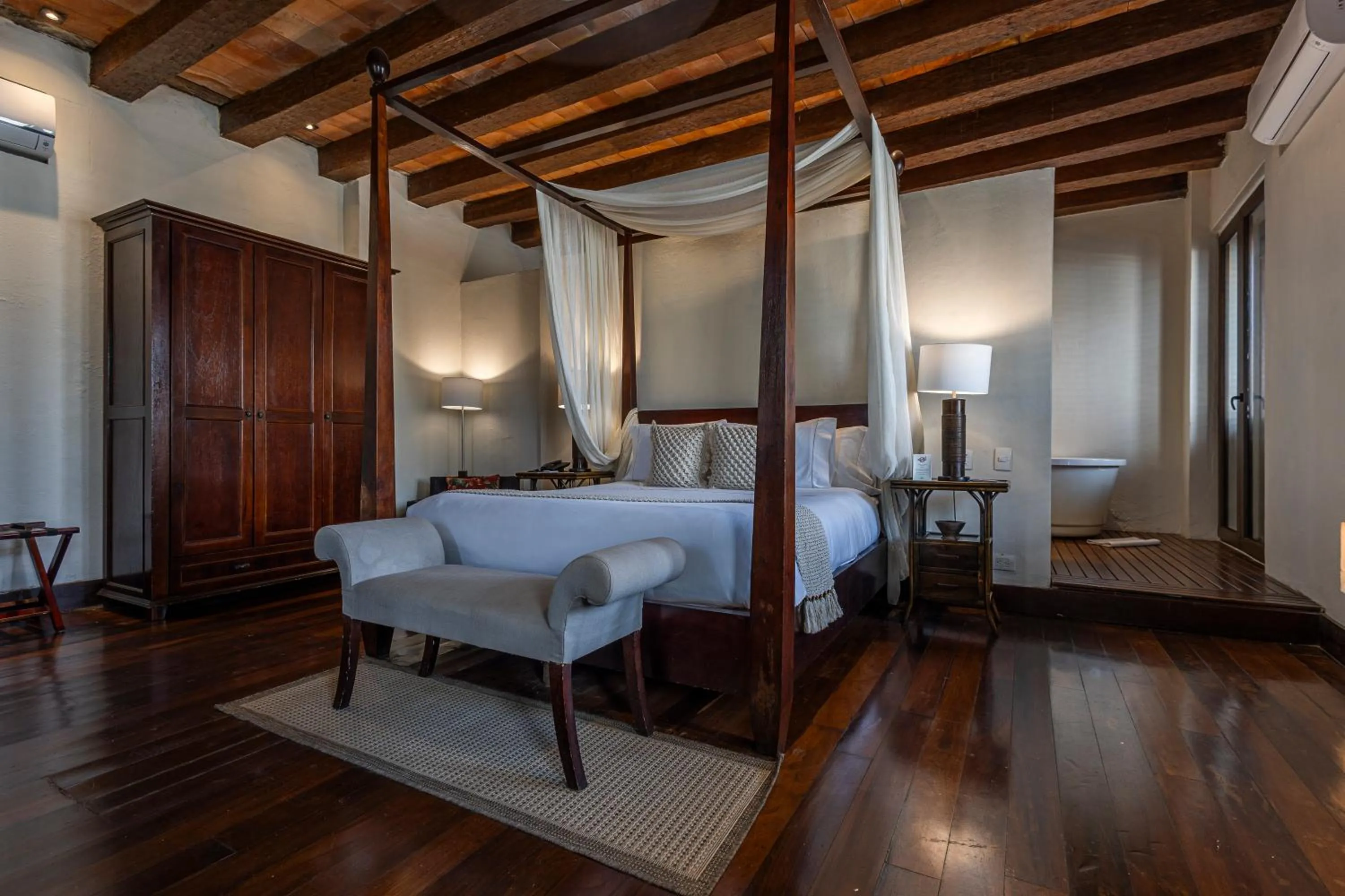 Photo of the whole room, Bed in Ananda Hotel Boutique