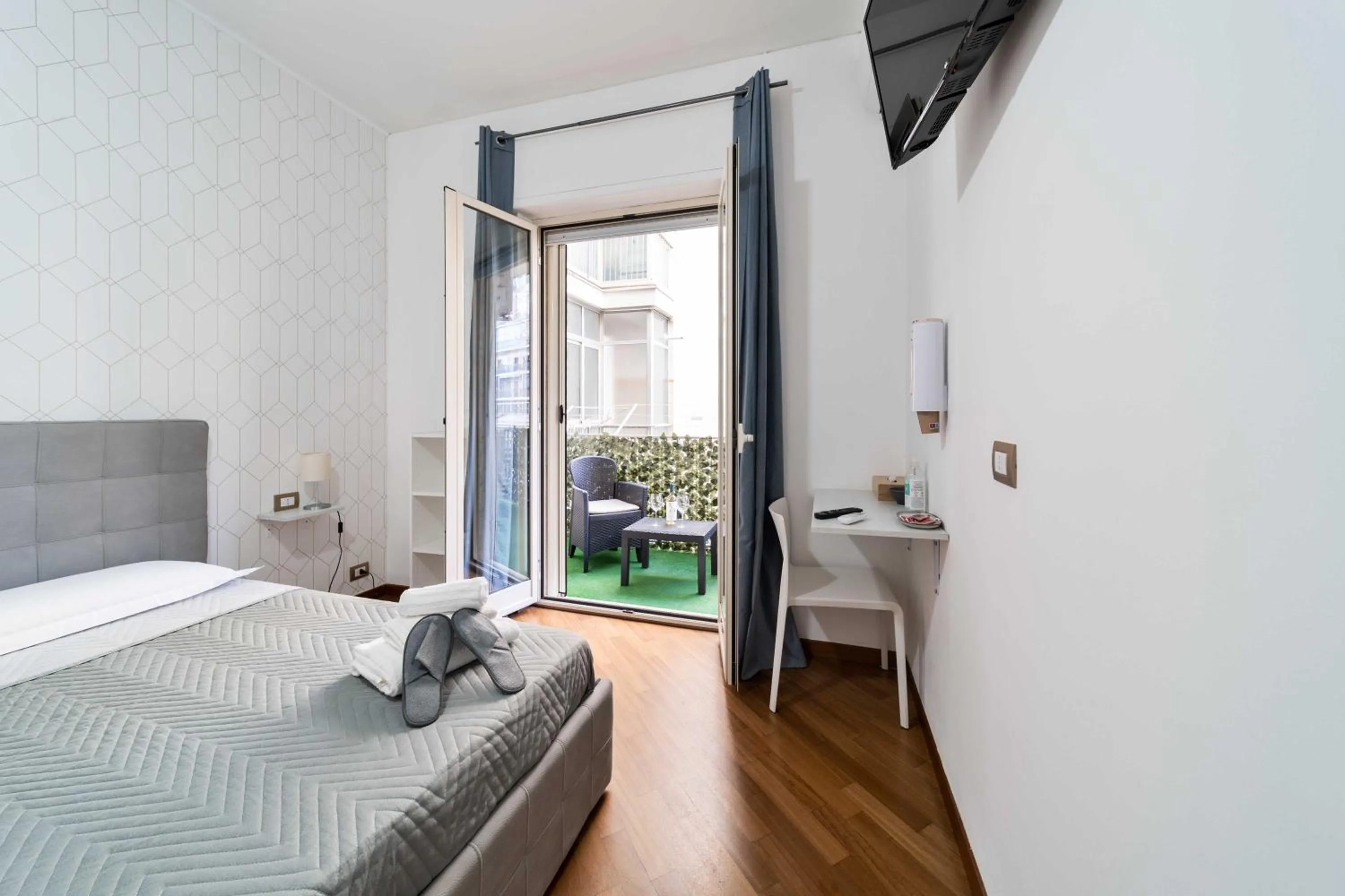 Photo of the whole room, Bed in Dante 138 Class rooms & apartments