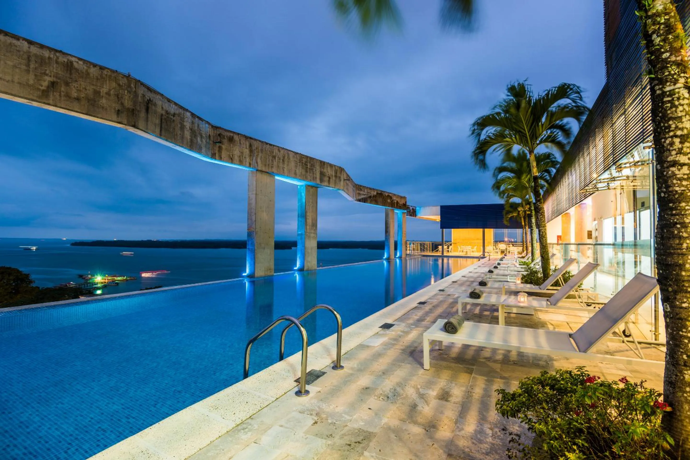 Balcony/Terrace in Cosmos Pacifico Hotel