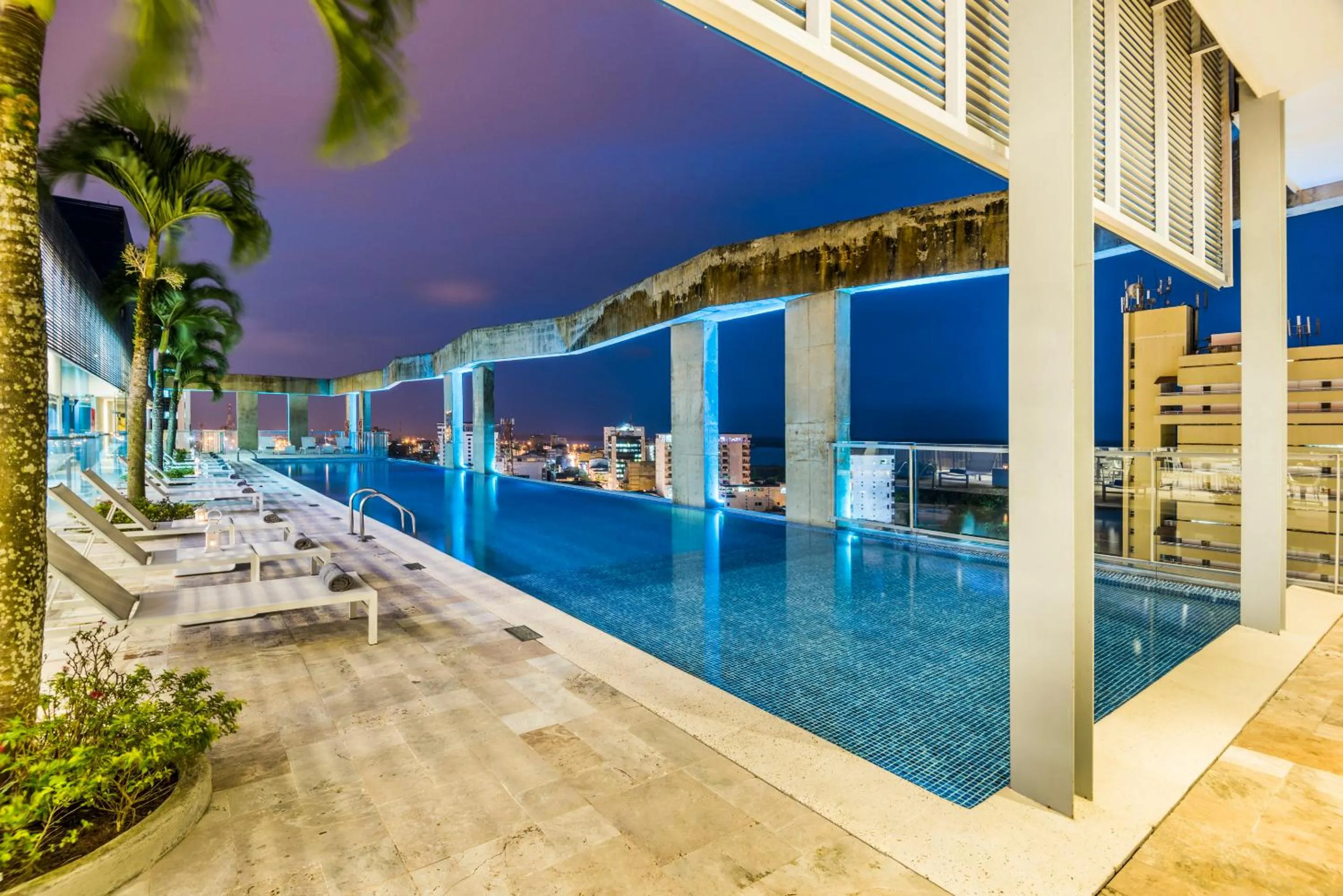 Pool view in Cosmos Pacifico Hotel
