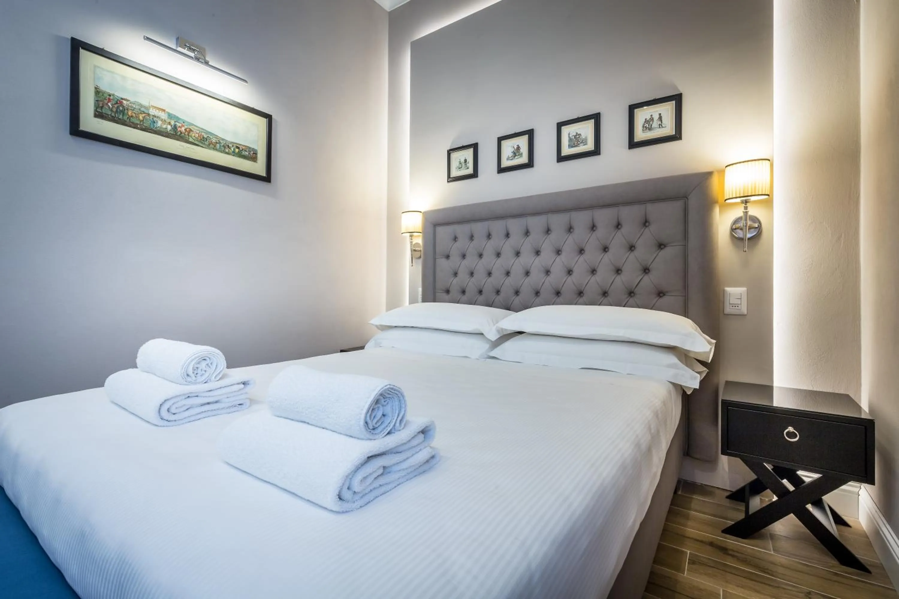 Bed in Hotel Emma Small Luxury Hotel