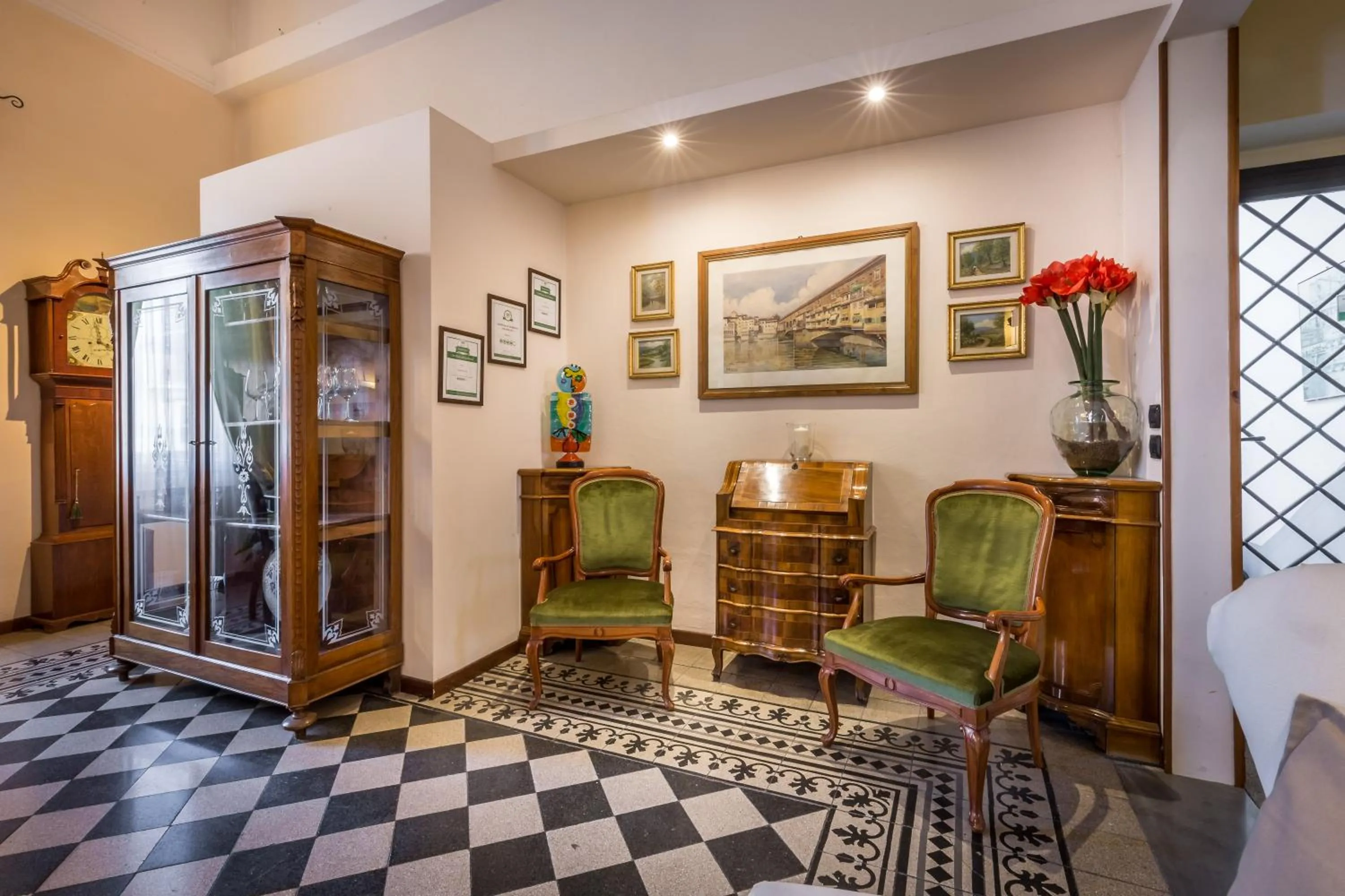 Lobby or reception in Hotel Emma Small Luxury Hotel