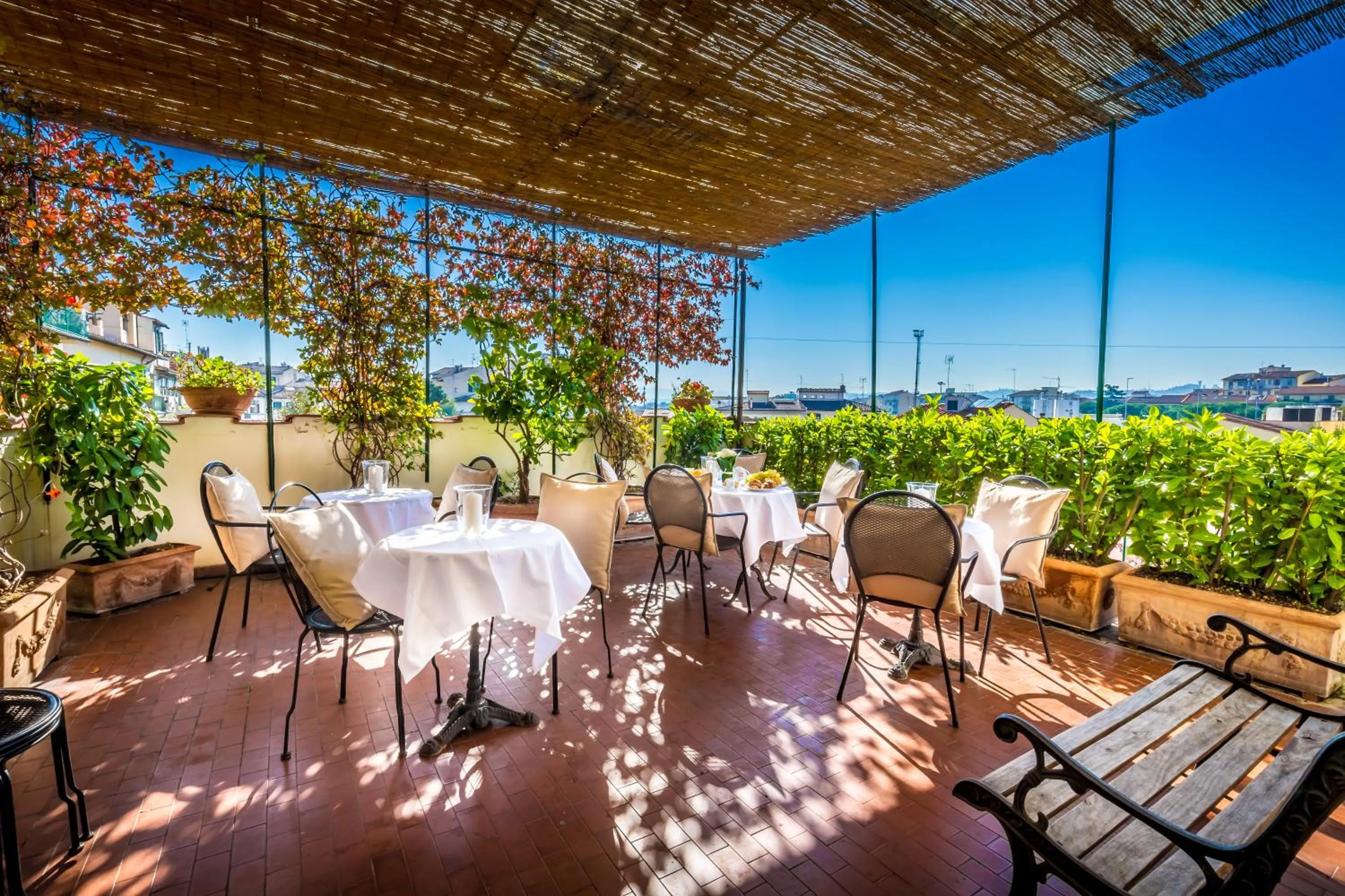 Restaurant/places to eat in Hotel Emma Small Luxury Hotel