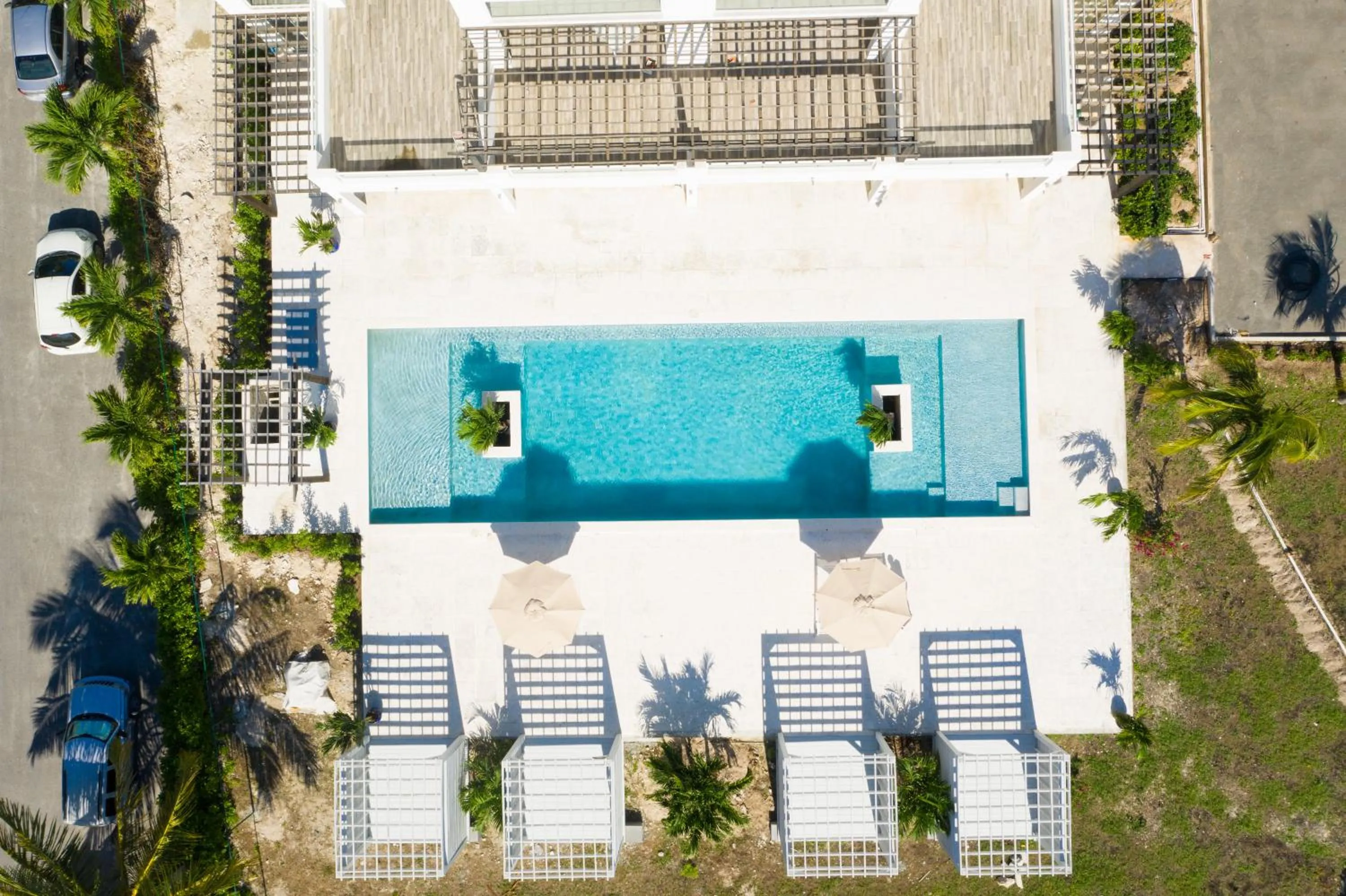 Pool view in The Tides, Grace Bay
