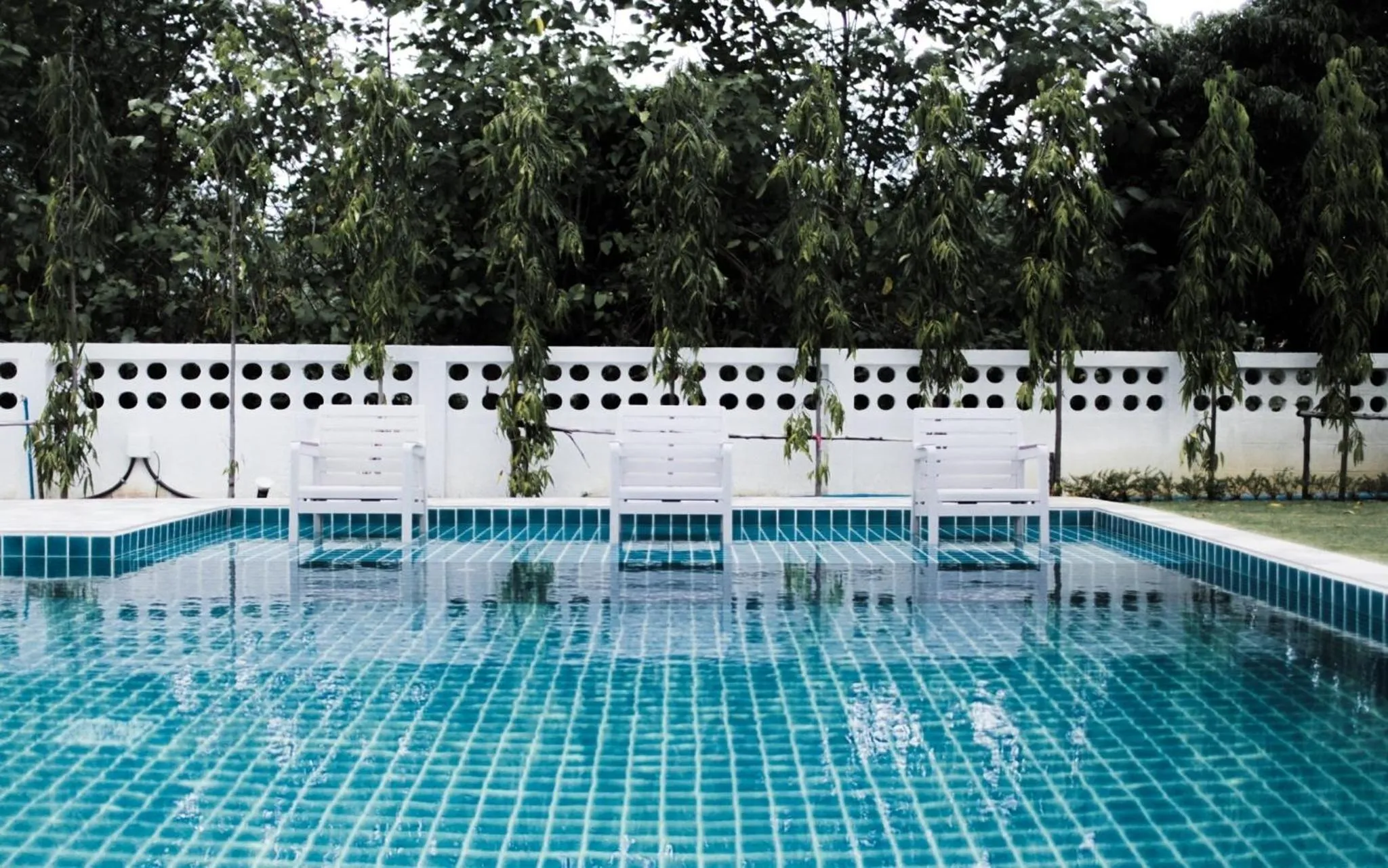 Swimming pool in Le Cannes Hotel