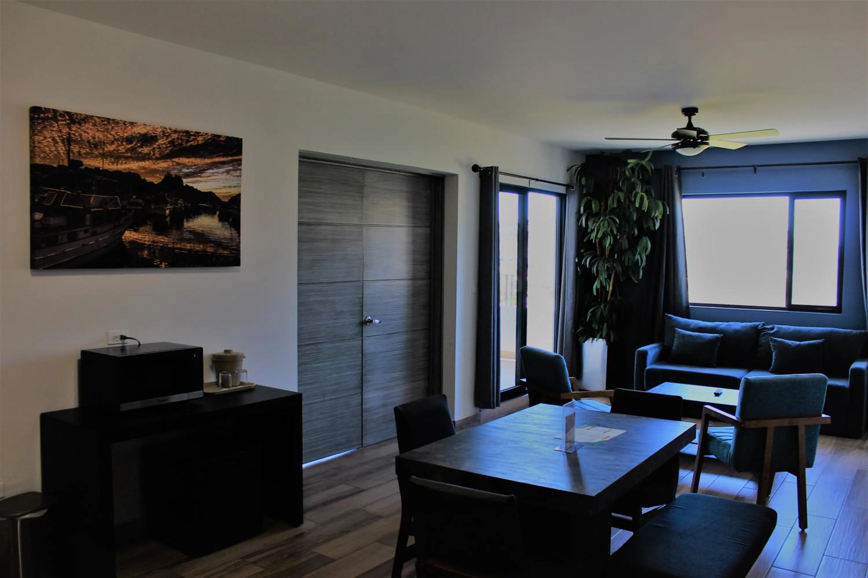 Living room in Sawari Hotel