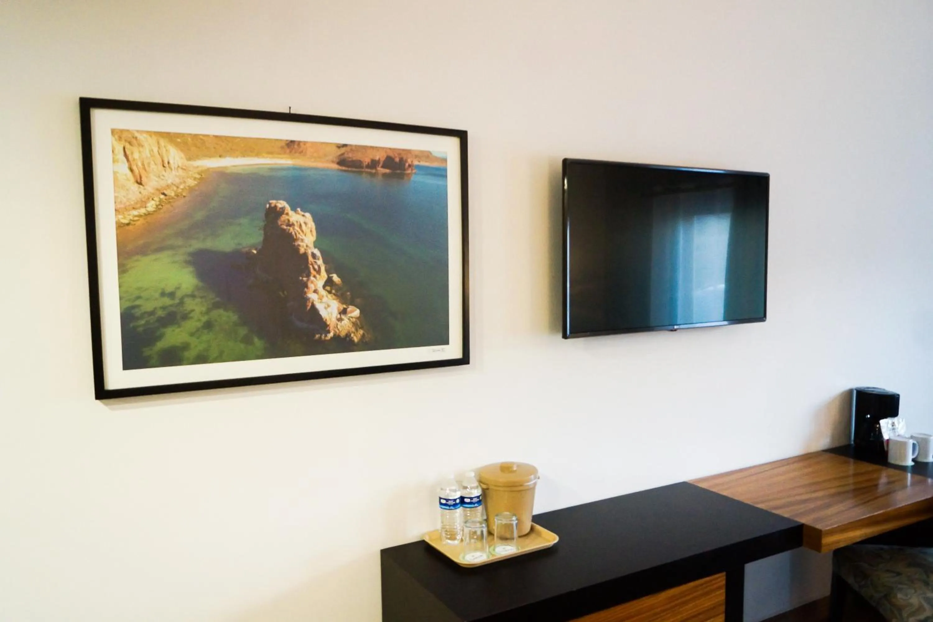 TV and multimedia in Sawari Hotel