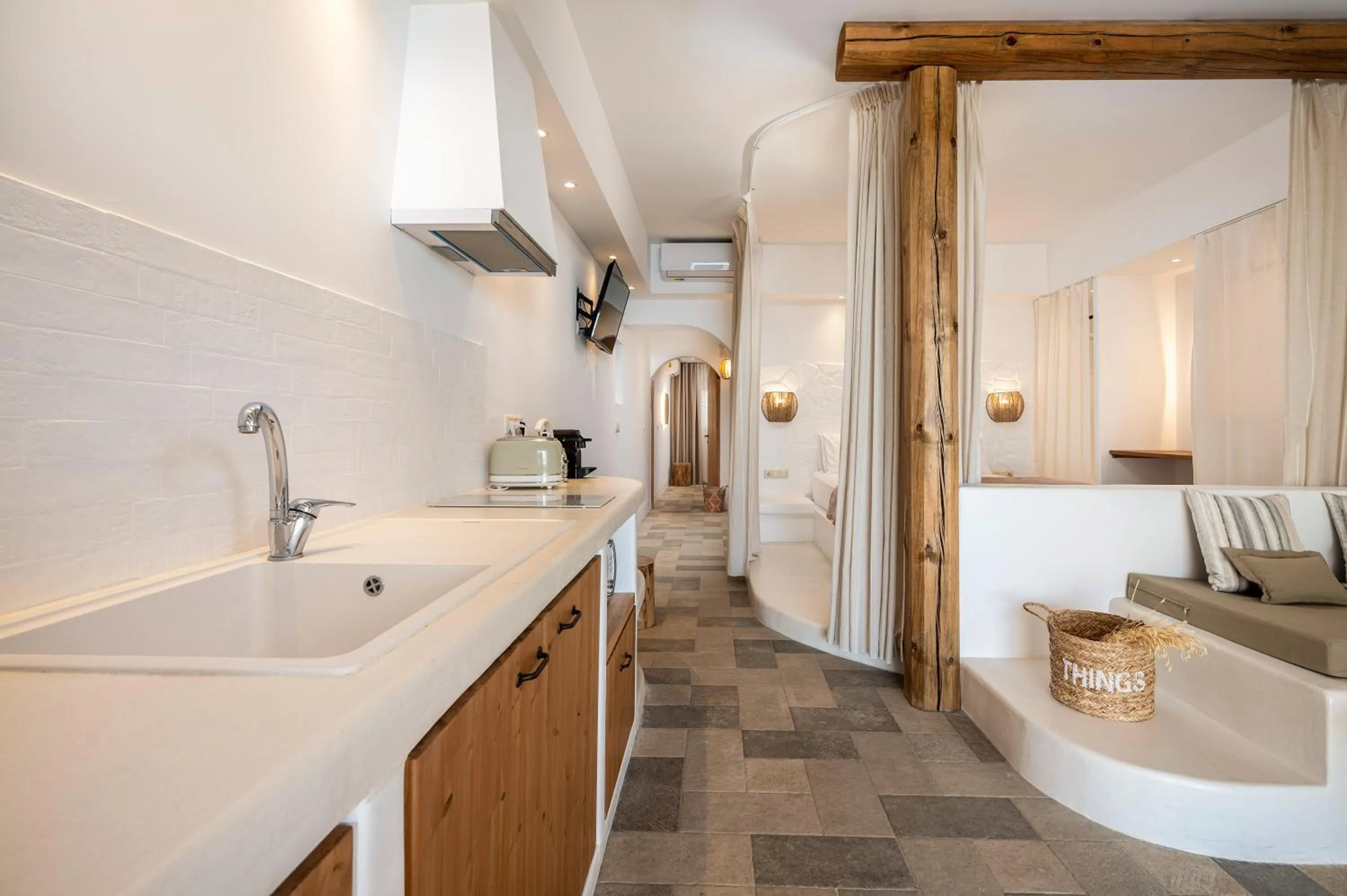 Kitchen or kitchenette in Euphoria Suites and Spa