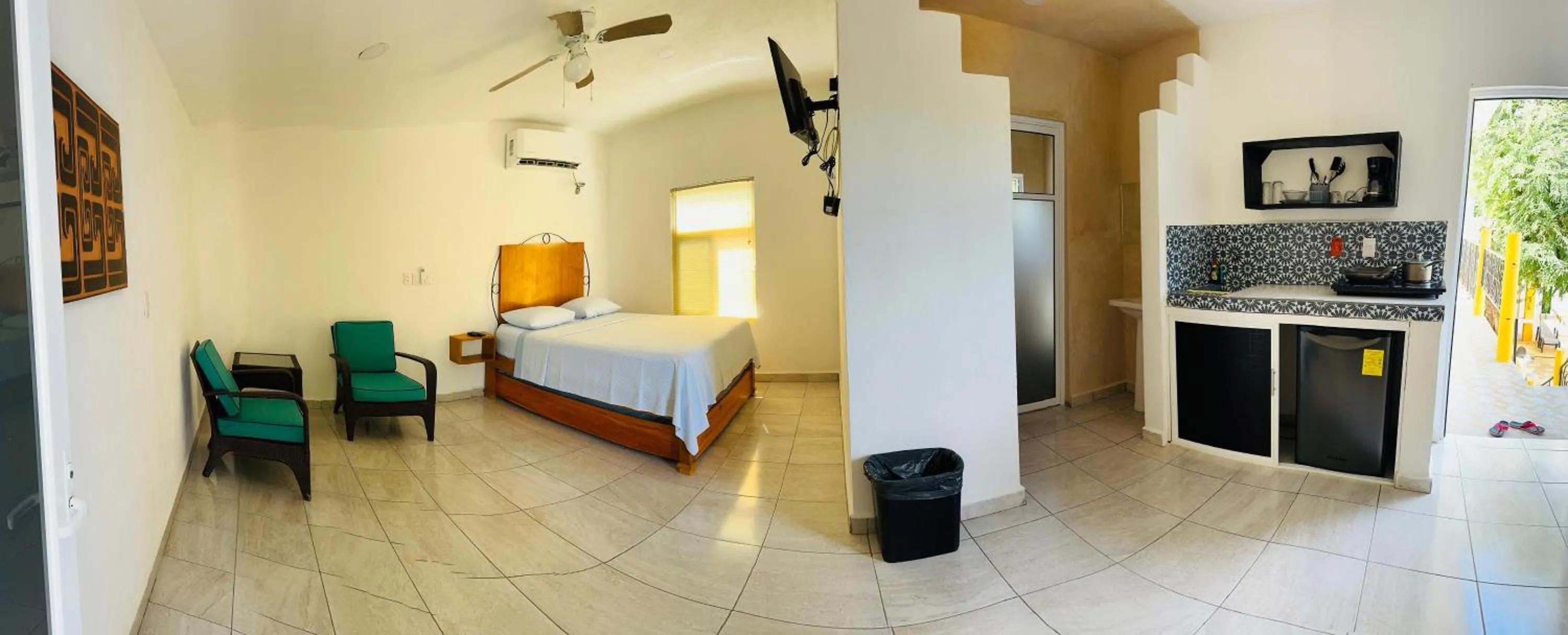 Photo of the whole room, Bed in Buenosdías Izamal